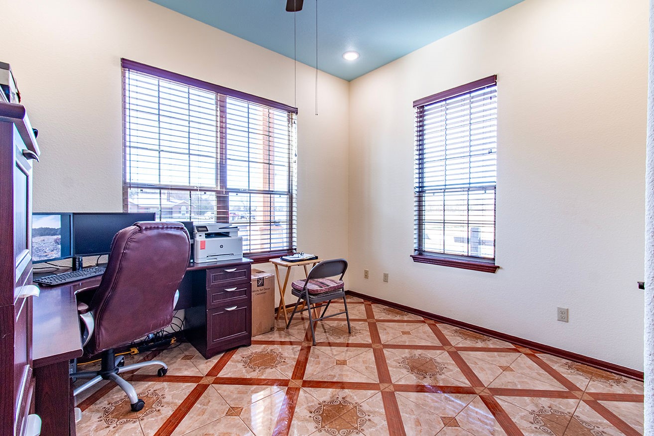 6045 Vz County Road 1110, Grand Saline, TX, 75140