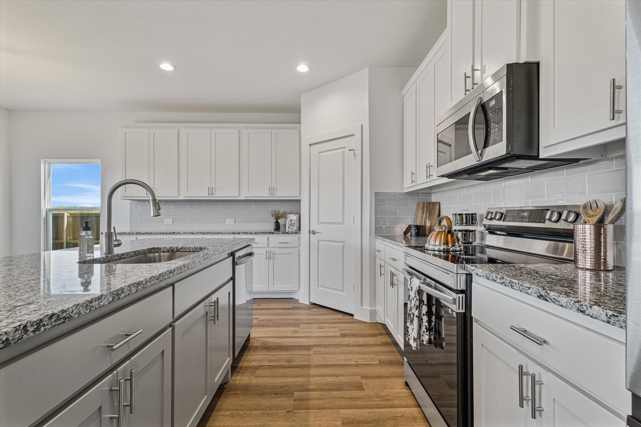 428 Cirrus Circle, Muenster, TX, 76252