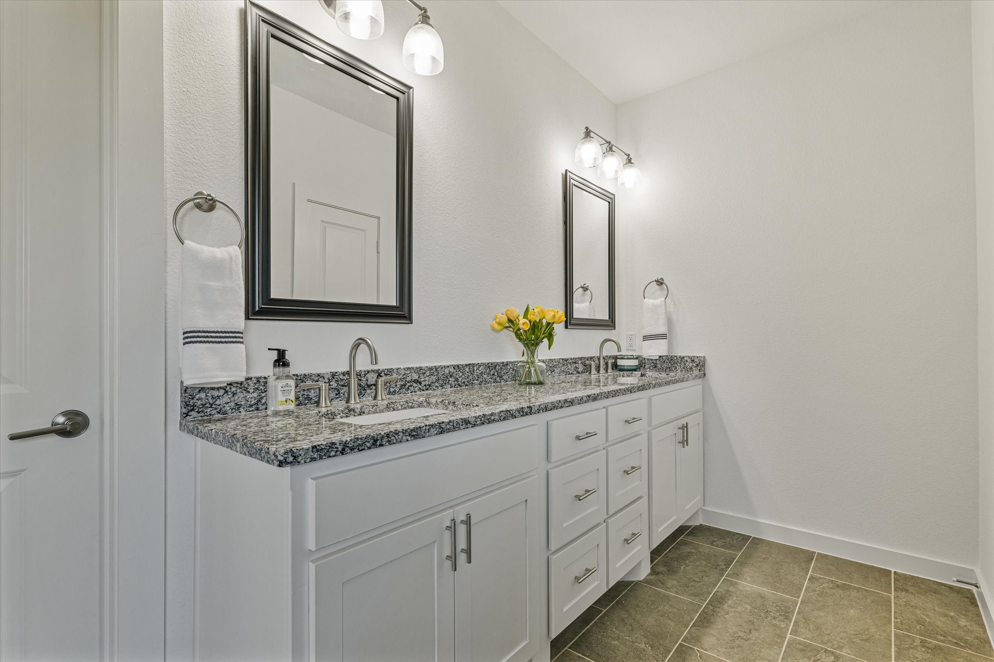 428 Cirrus Circle, Muenster, TX, 76252