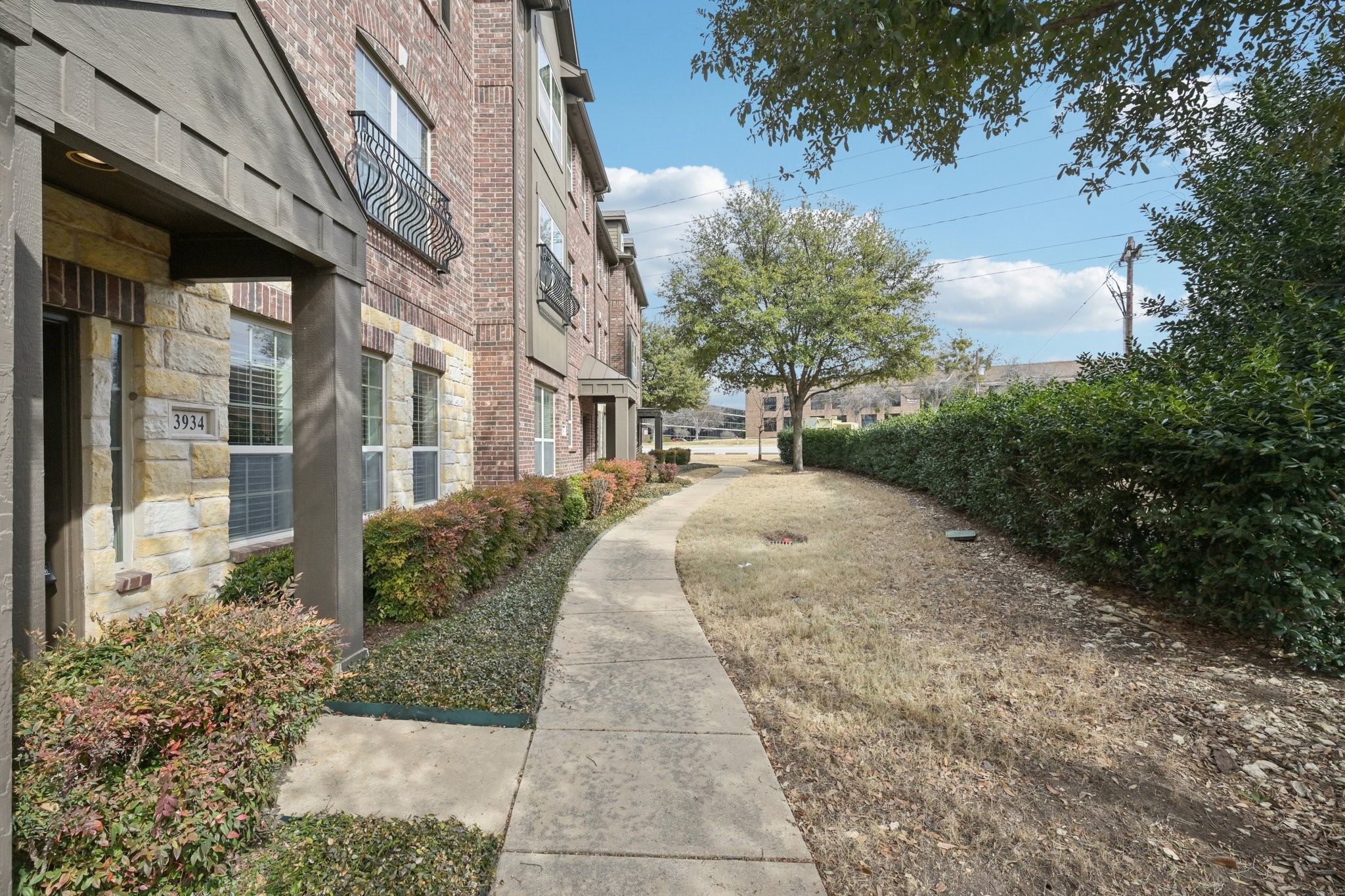 3934 Amberwood Drive, Addison, TX, 75001