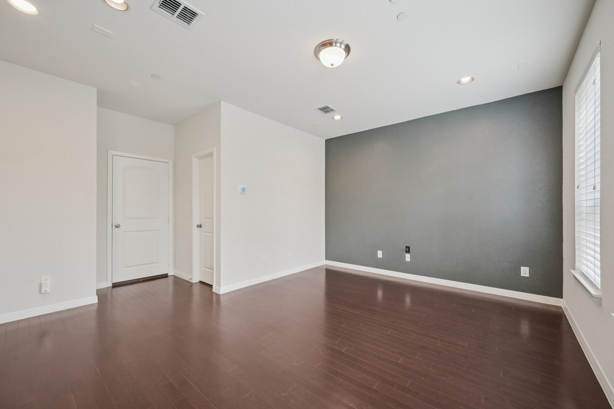 3934 Amberwood Drive, Addison, TX, 75001