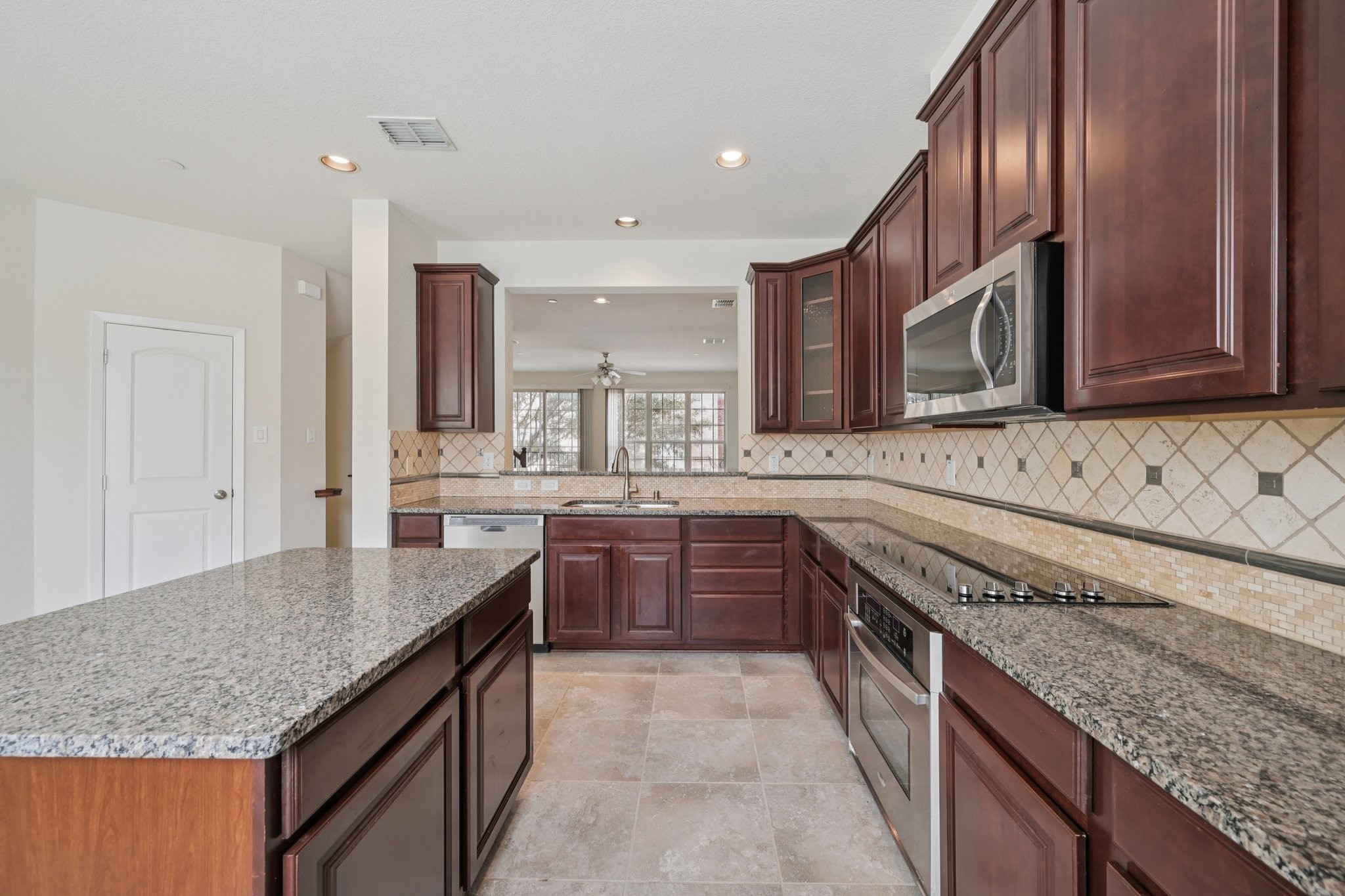 3934 Amberwood Drive, Addison, TX, 75001