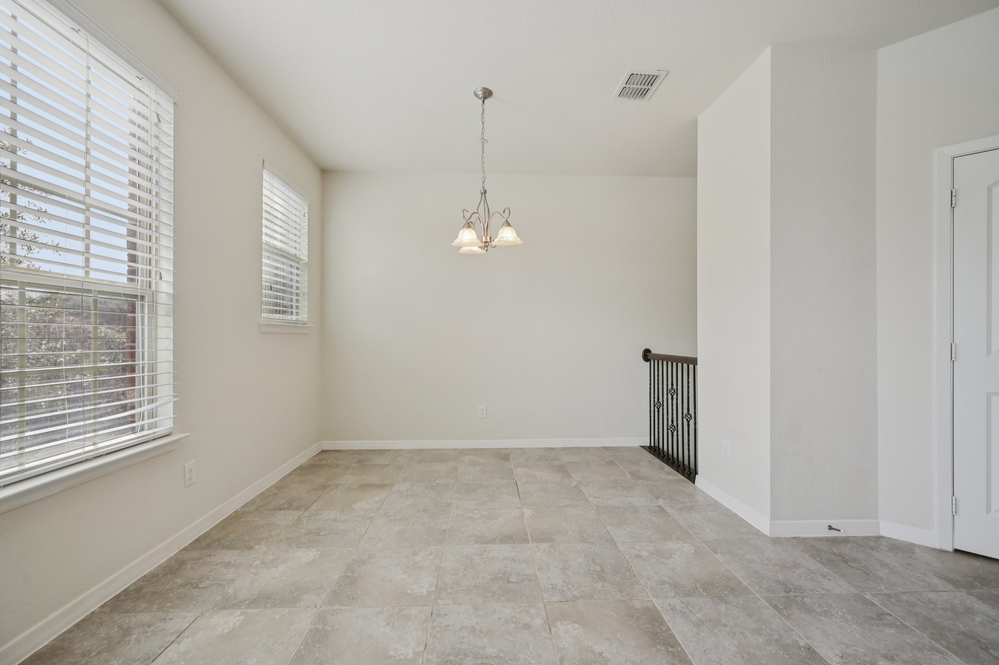 3934 Amberwood Drive, Addison, TX, 75001