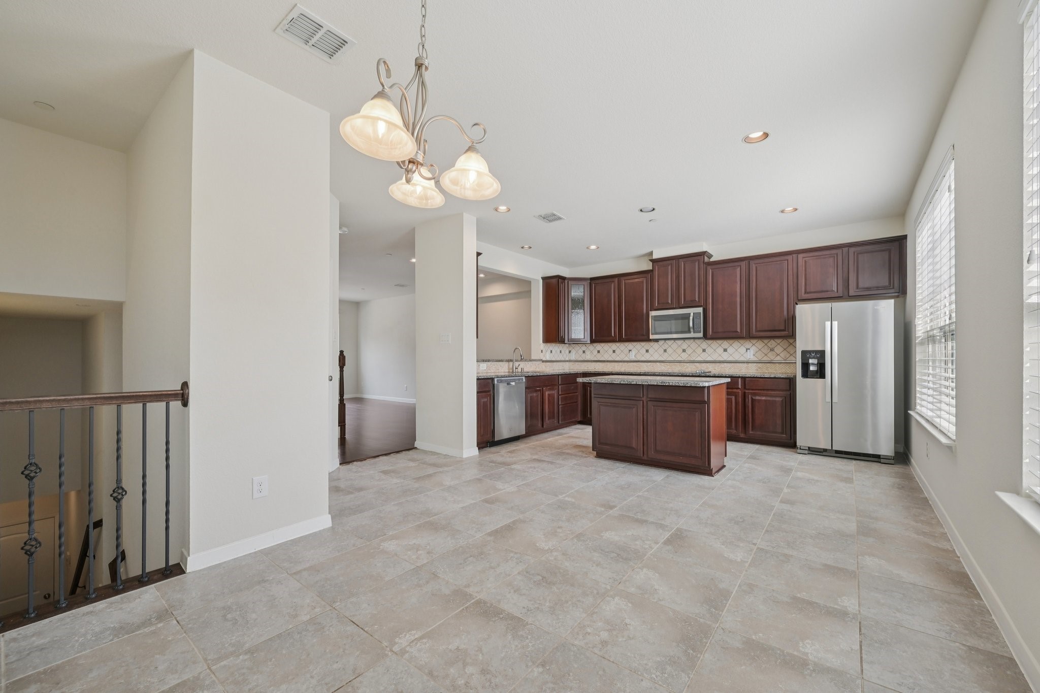3934 Amberwood Drive, Addison, TX, 75001