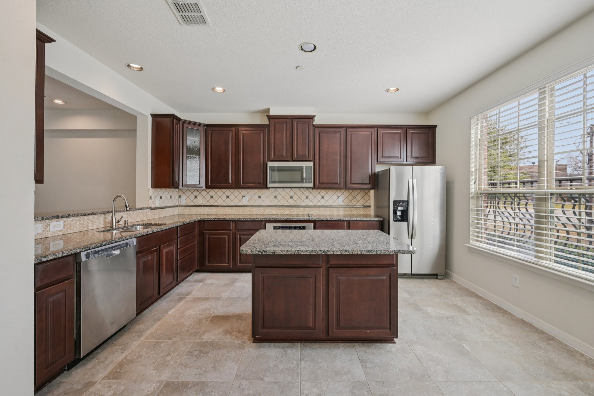 3934 Amberwood Drive, Addison, TX, 75001