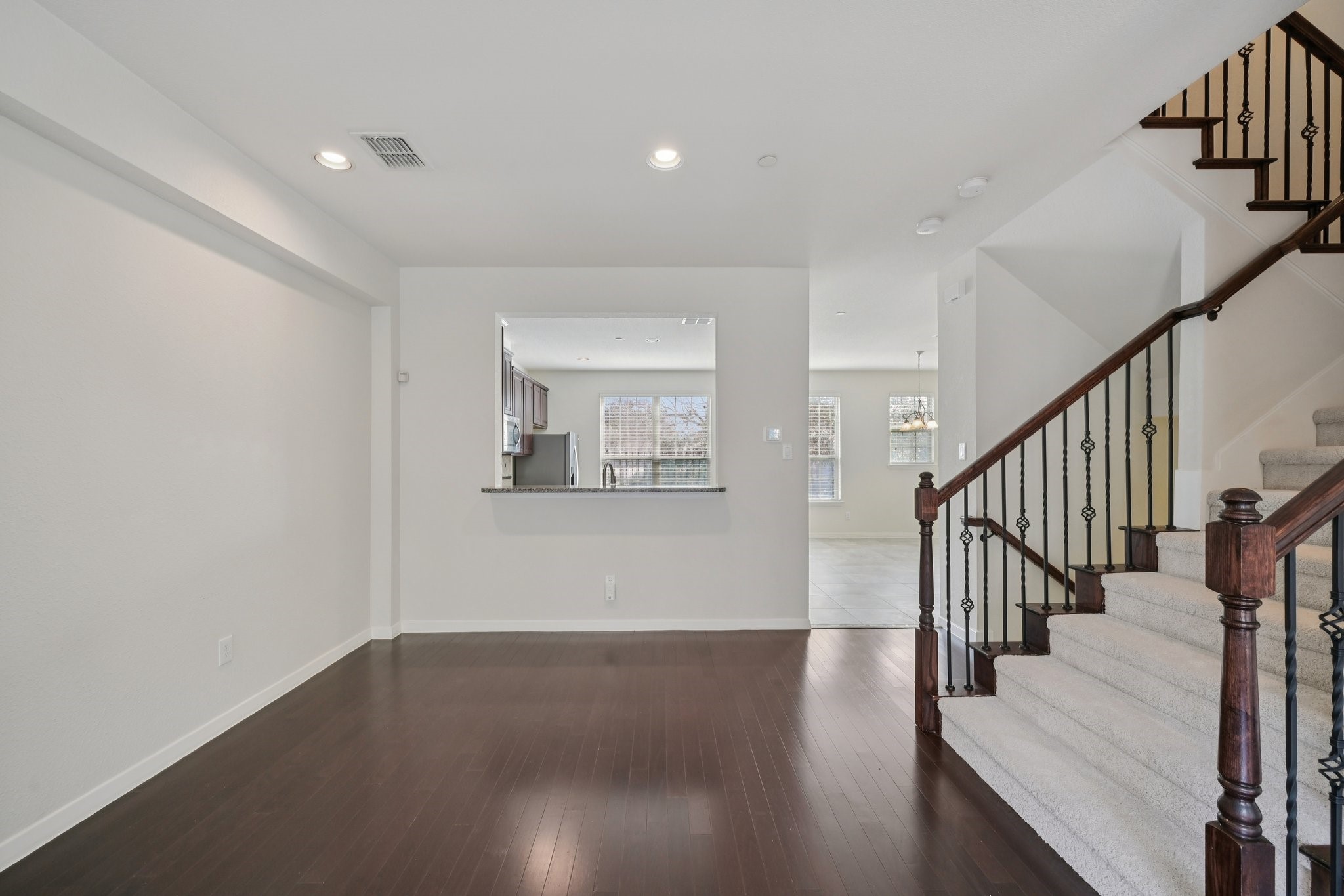 3934 Amberwood Drive, Addison, TX, 75001