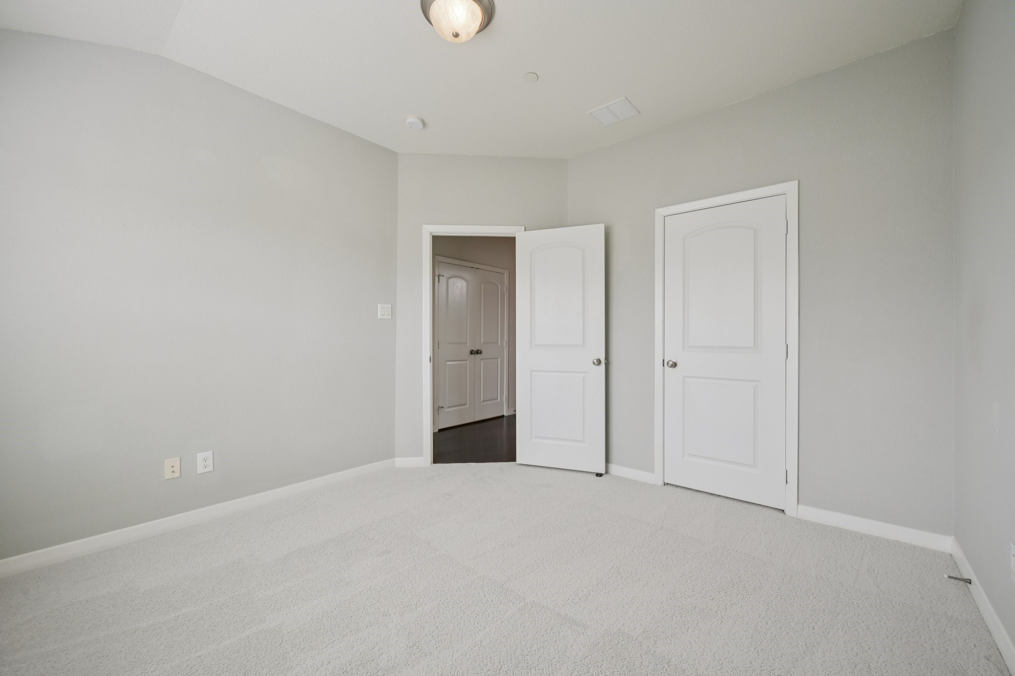 3934 Amberwood Drive, Addison, TX, 75001
