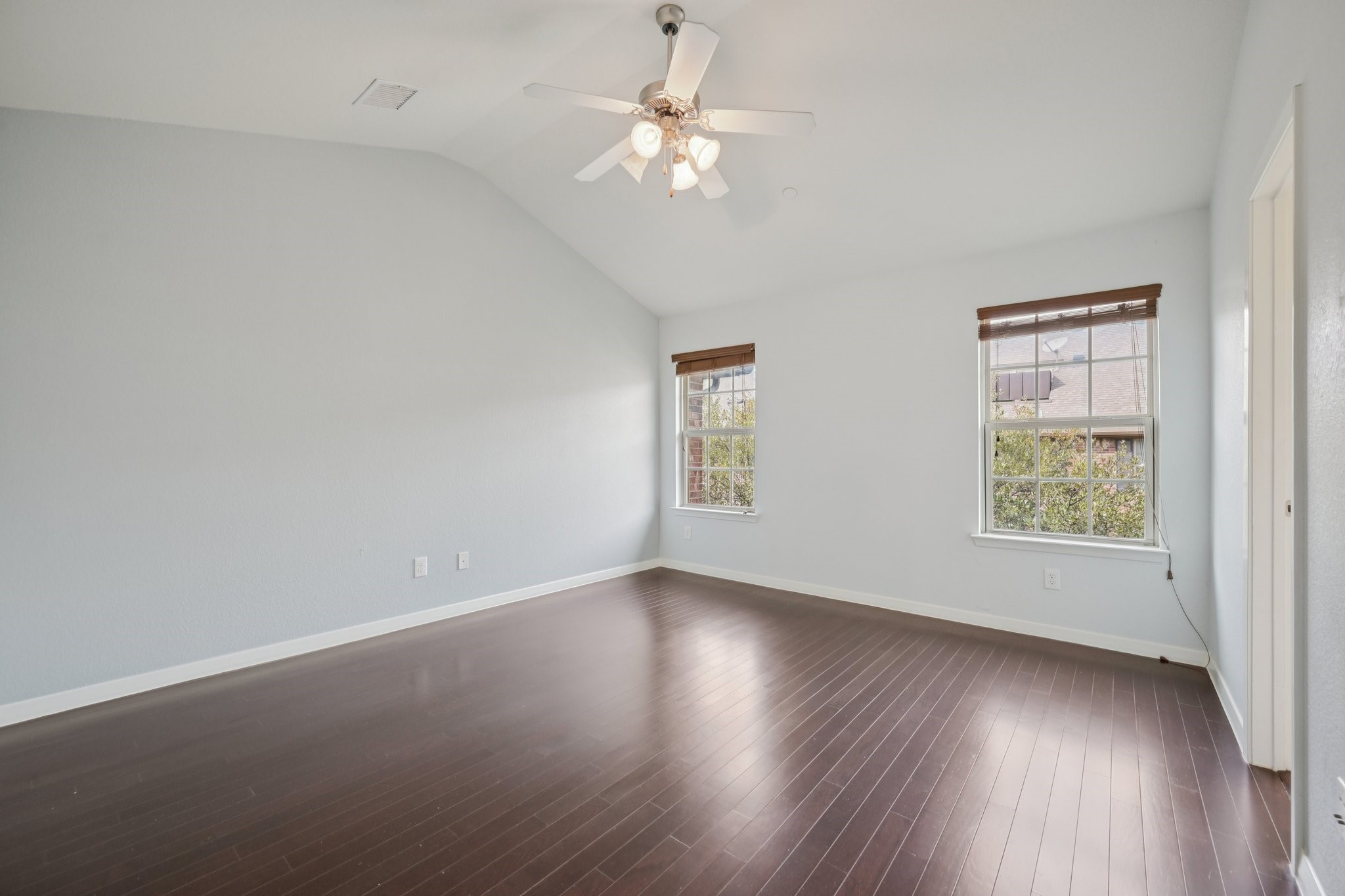 3934 Amberwood Drive, Addison, TX, 75001