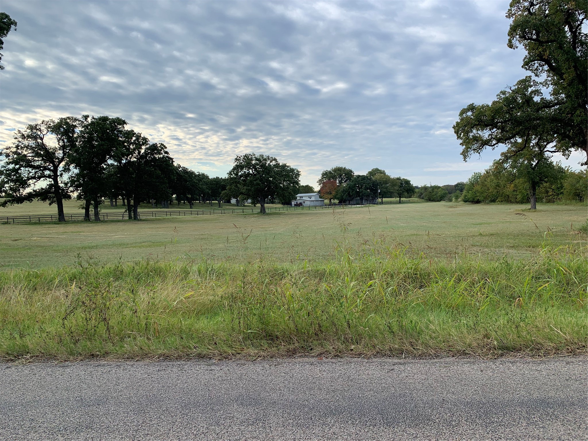 Property photo 01 of 2416 County Road 317, Keene, TX 76031 | MLS #21157930