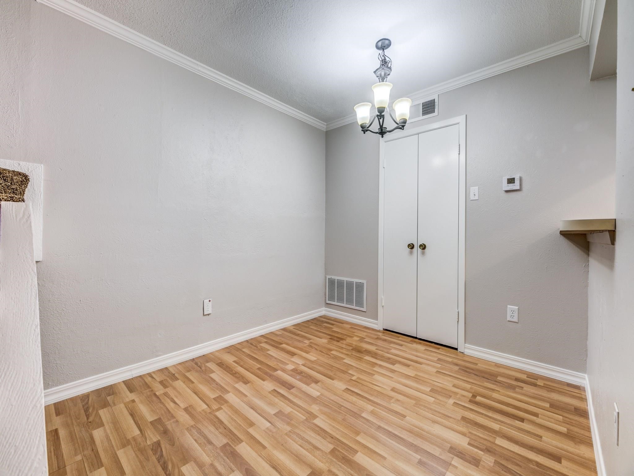 Property photo 03 of 5626 Preston Oaks Road UNIT 39C, Dallas, TX 75254 | MLS #21158390