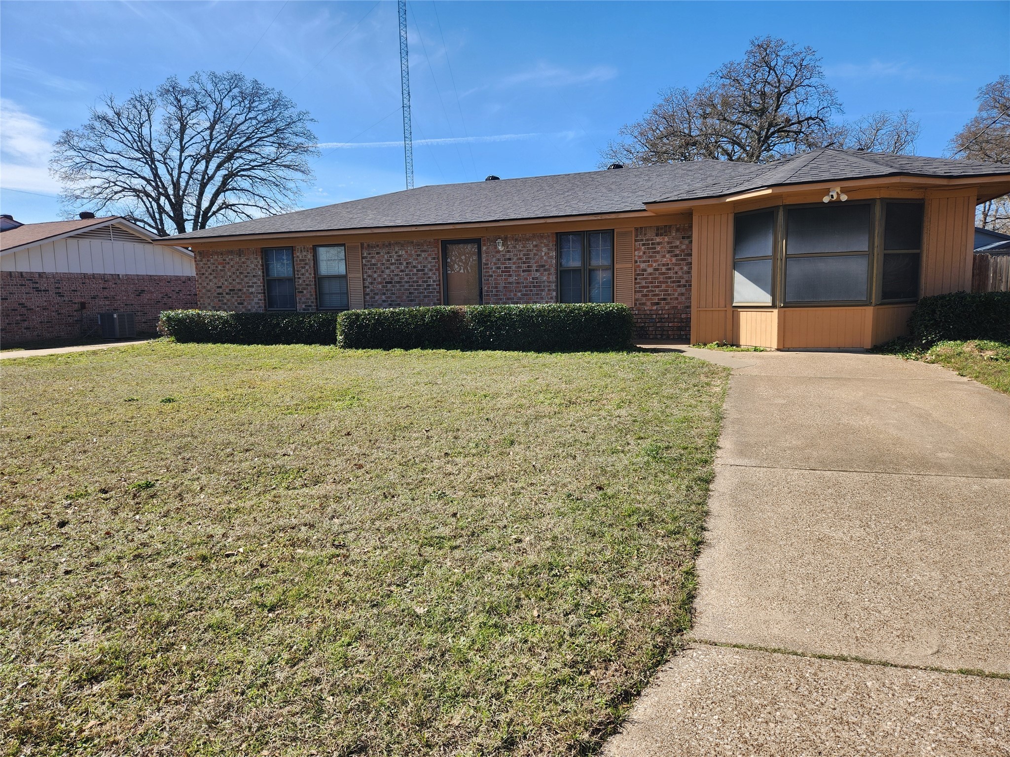 Property photo 02 of 230 County Road 2302, Mineola, TX 75773 | MLS #21158522