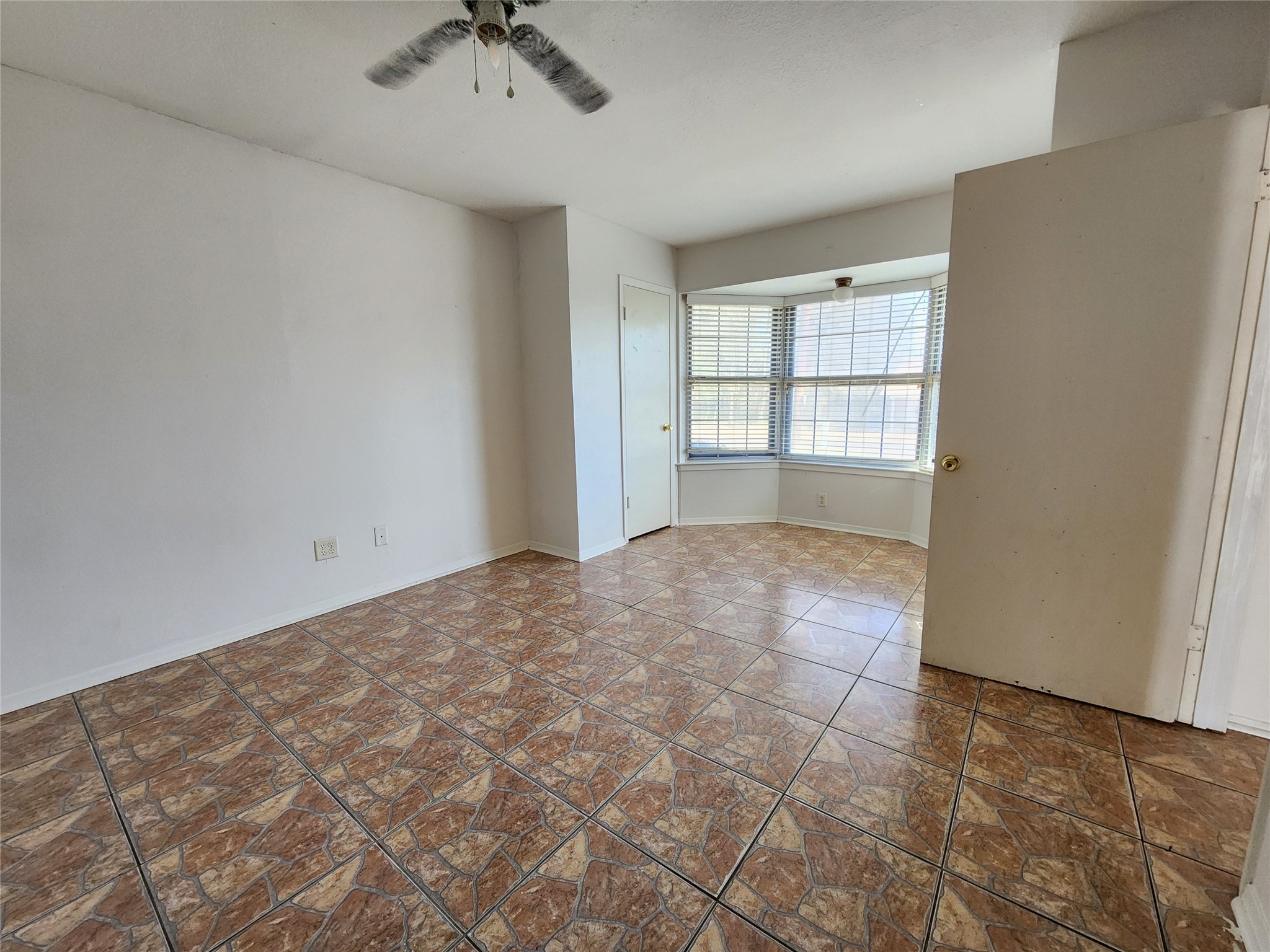 230 County Road 2302, Mineola, TX, 75773