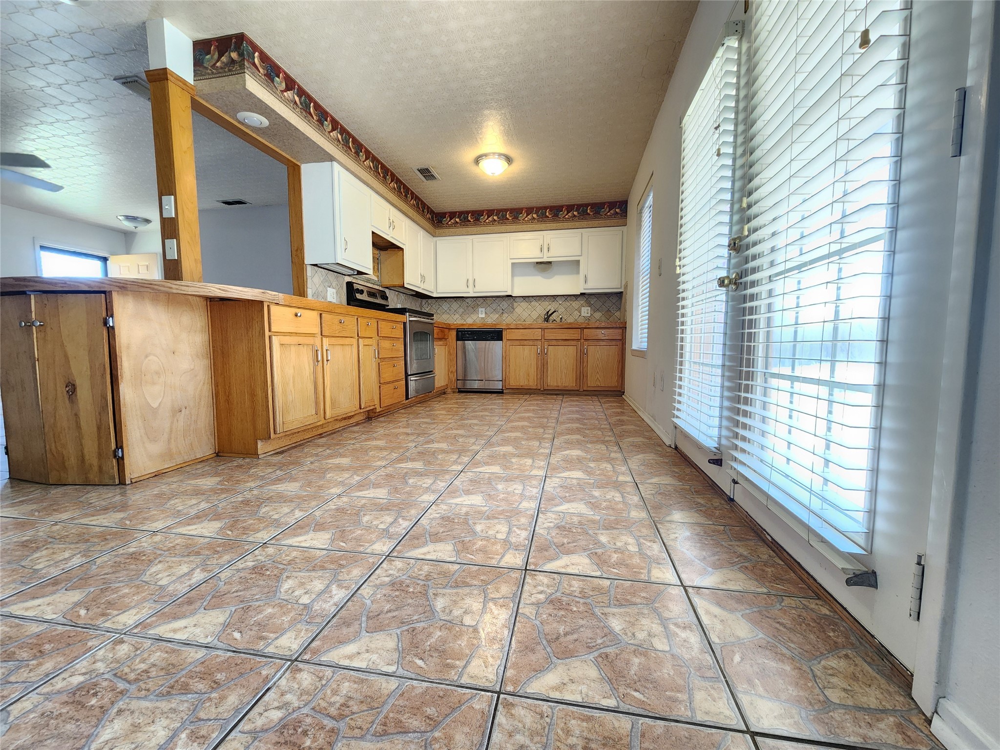 230 County Road 2302, Mineola, TX, 75773