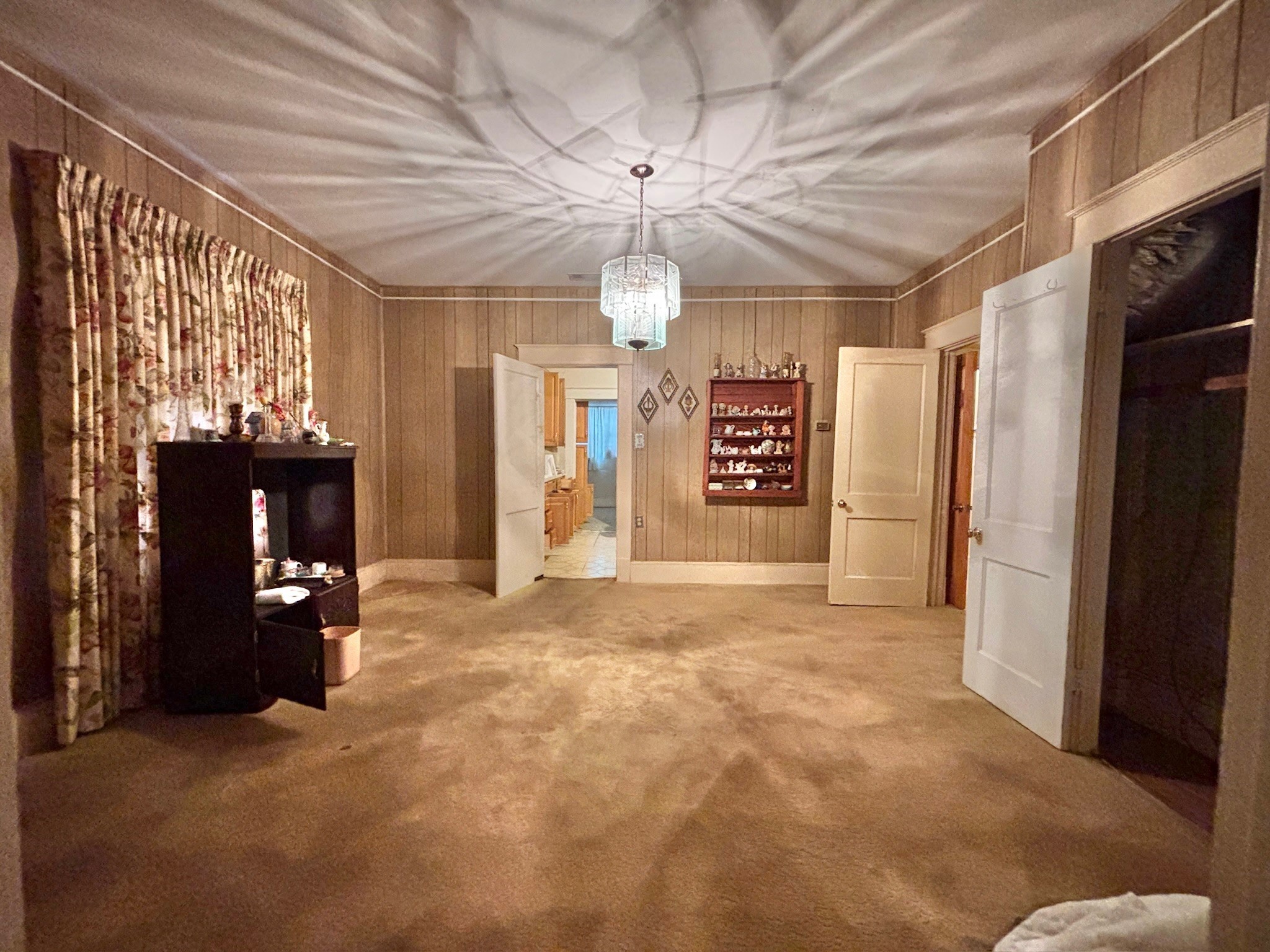 Property photo 04 of 619 Delaware Street, Dallas, TX 75208 | MLS #21158756