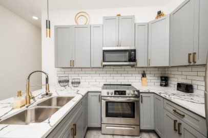 Property photo 03 of 2216 Dyson Street, Dallas, TX 75215 | MLS #21159126