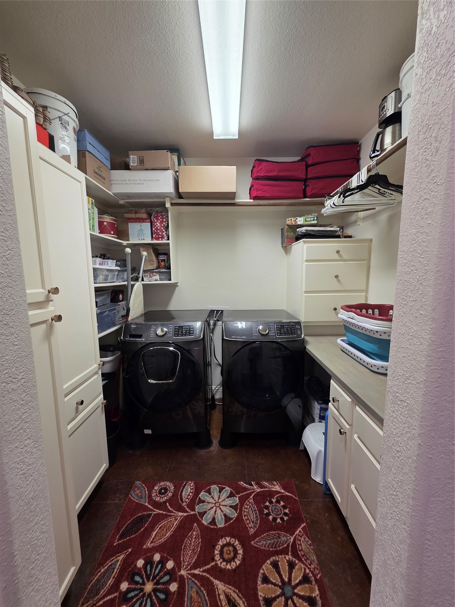 8928 County Road 1232, Godley, TX, 76044