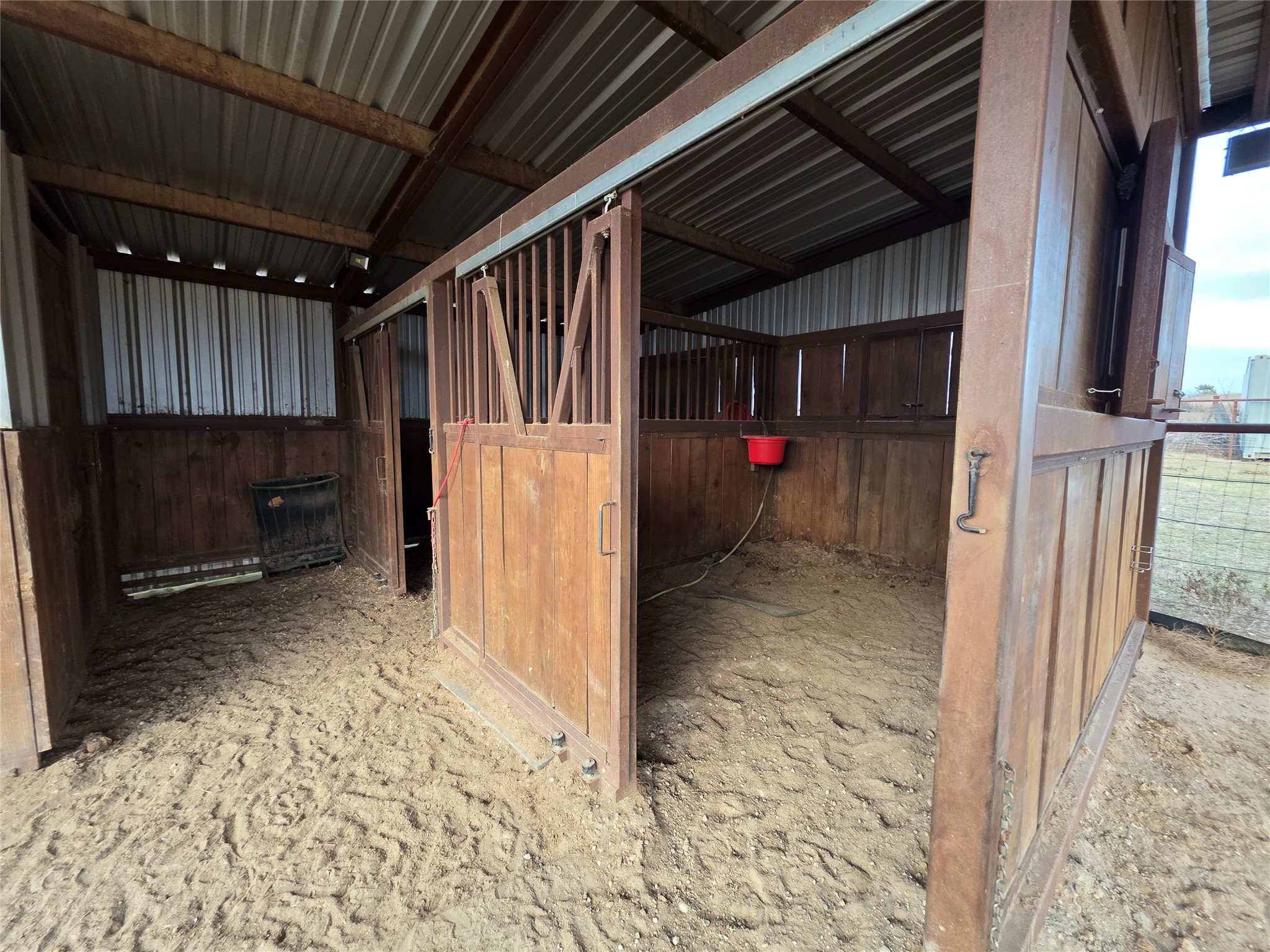 8928 County Road 1232, Godley, TX, 76044