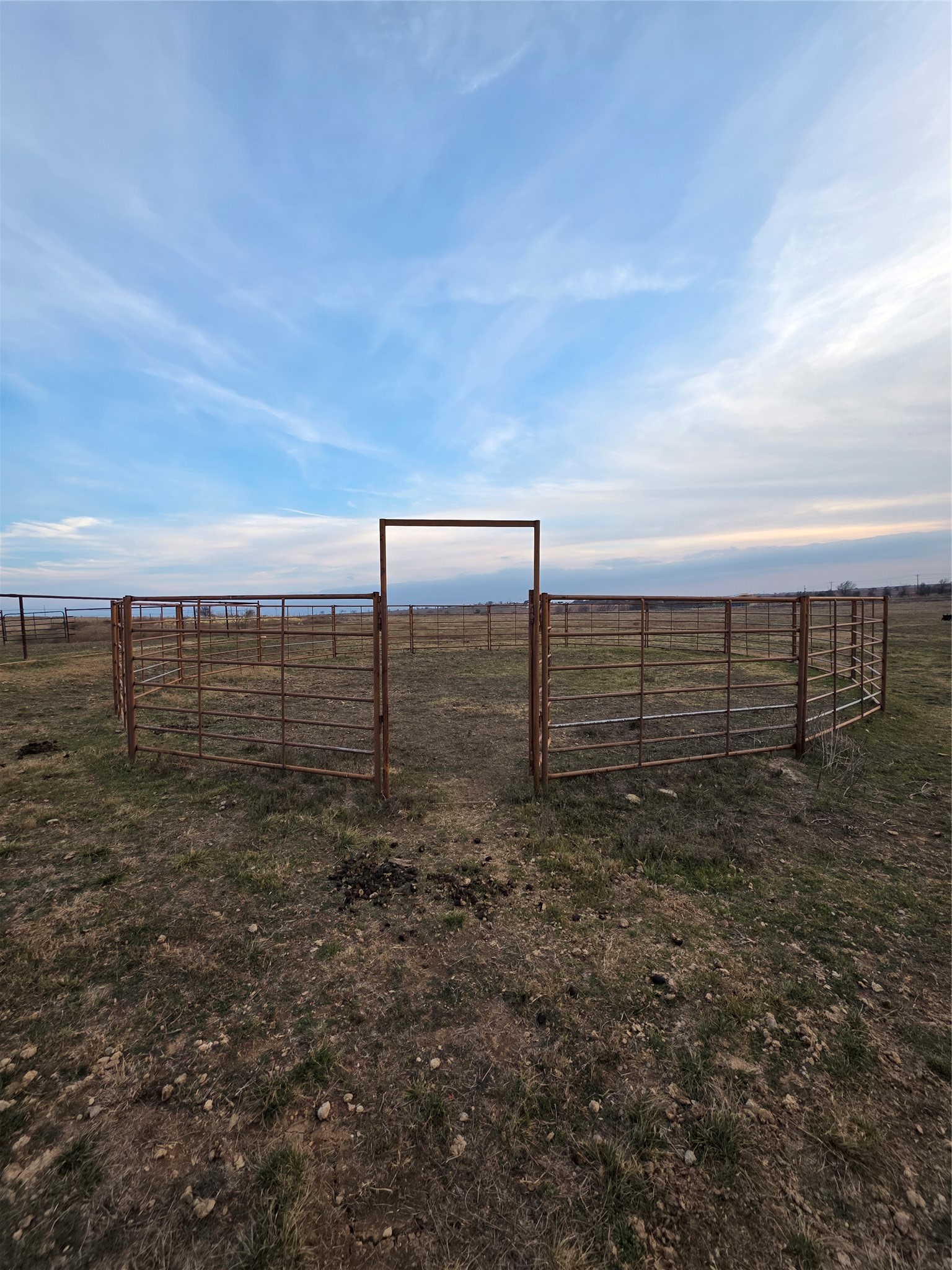 8928 County Road 1232, Godley, TX, 76044