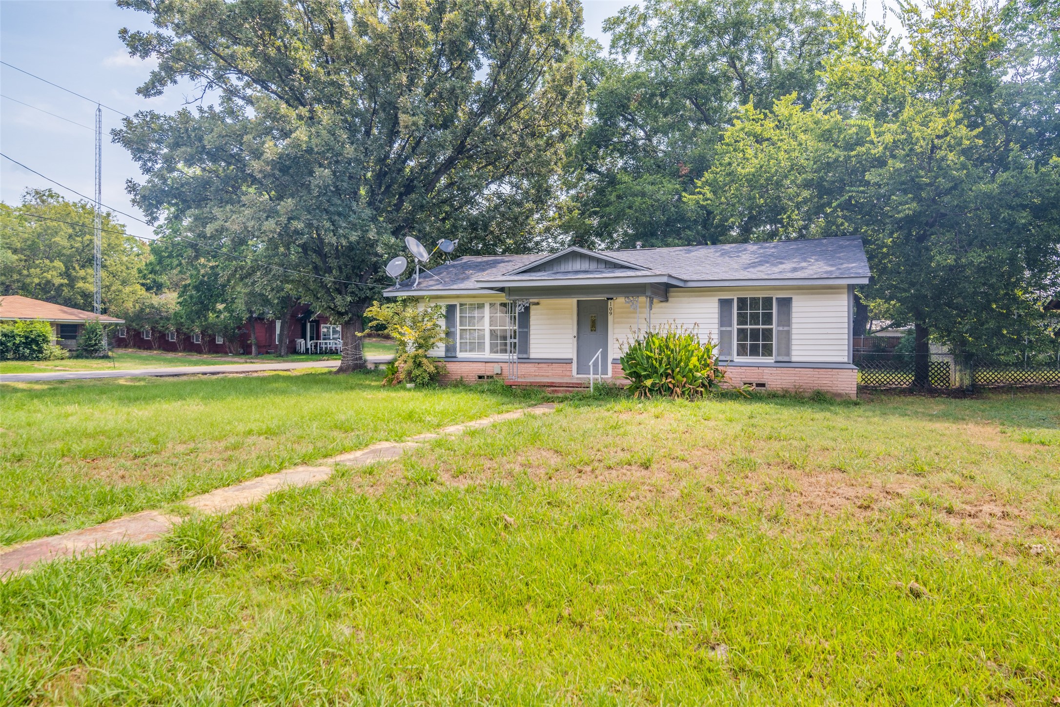 109 Church Street, Quinlan, TX, 75474