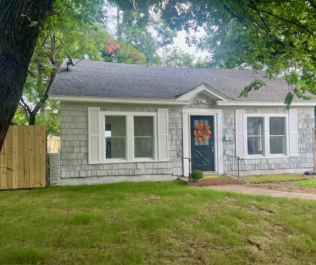 Property photo 01 of 308 N Retta Street Fort, Worth, TX 76111 | MLS #21159676