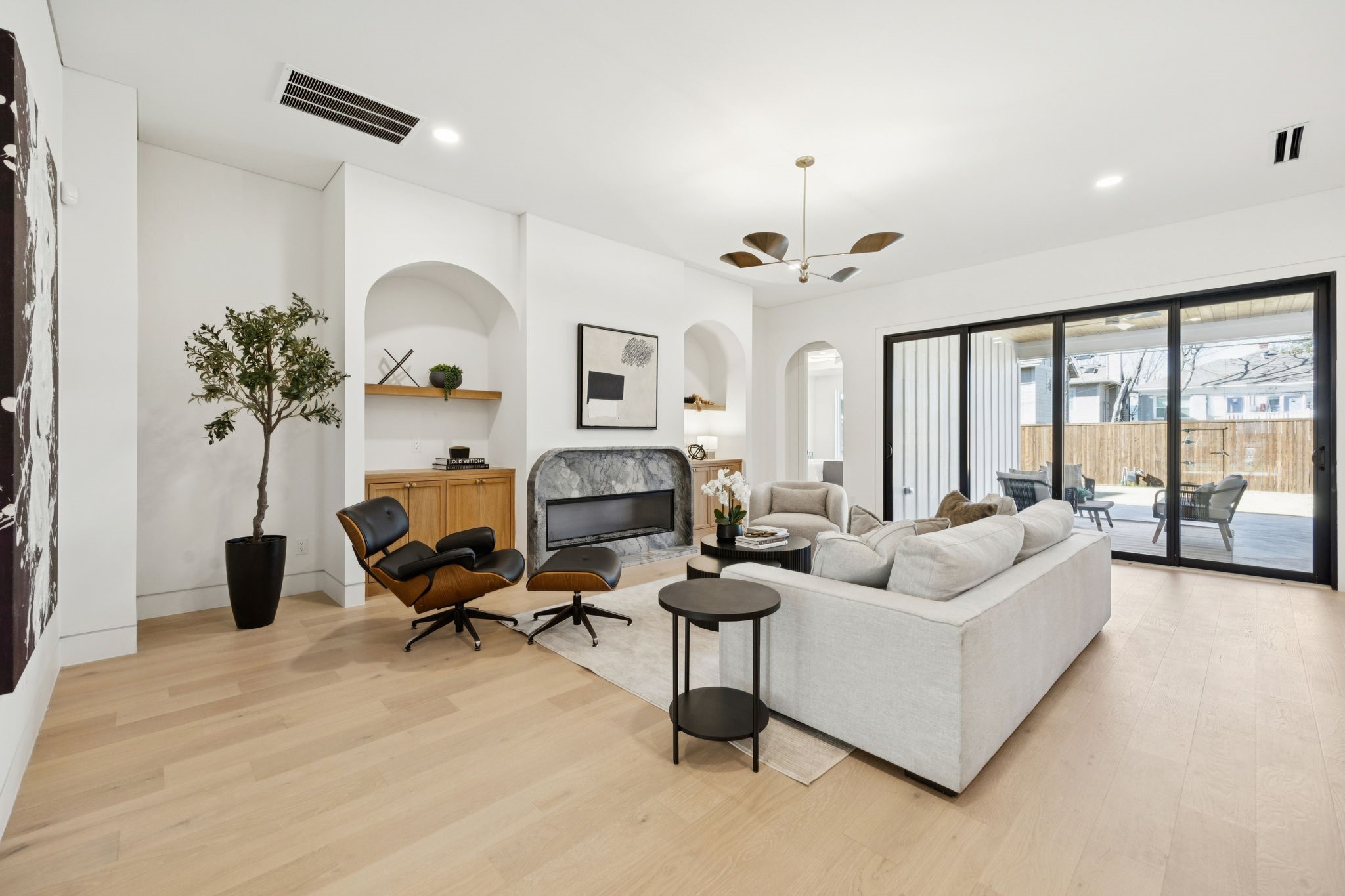 2015 Euclid Avenue, Dallas, TX, 75206