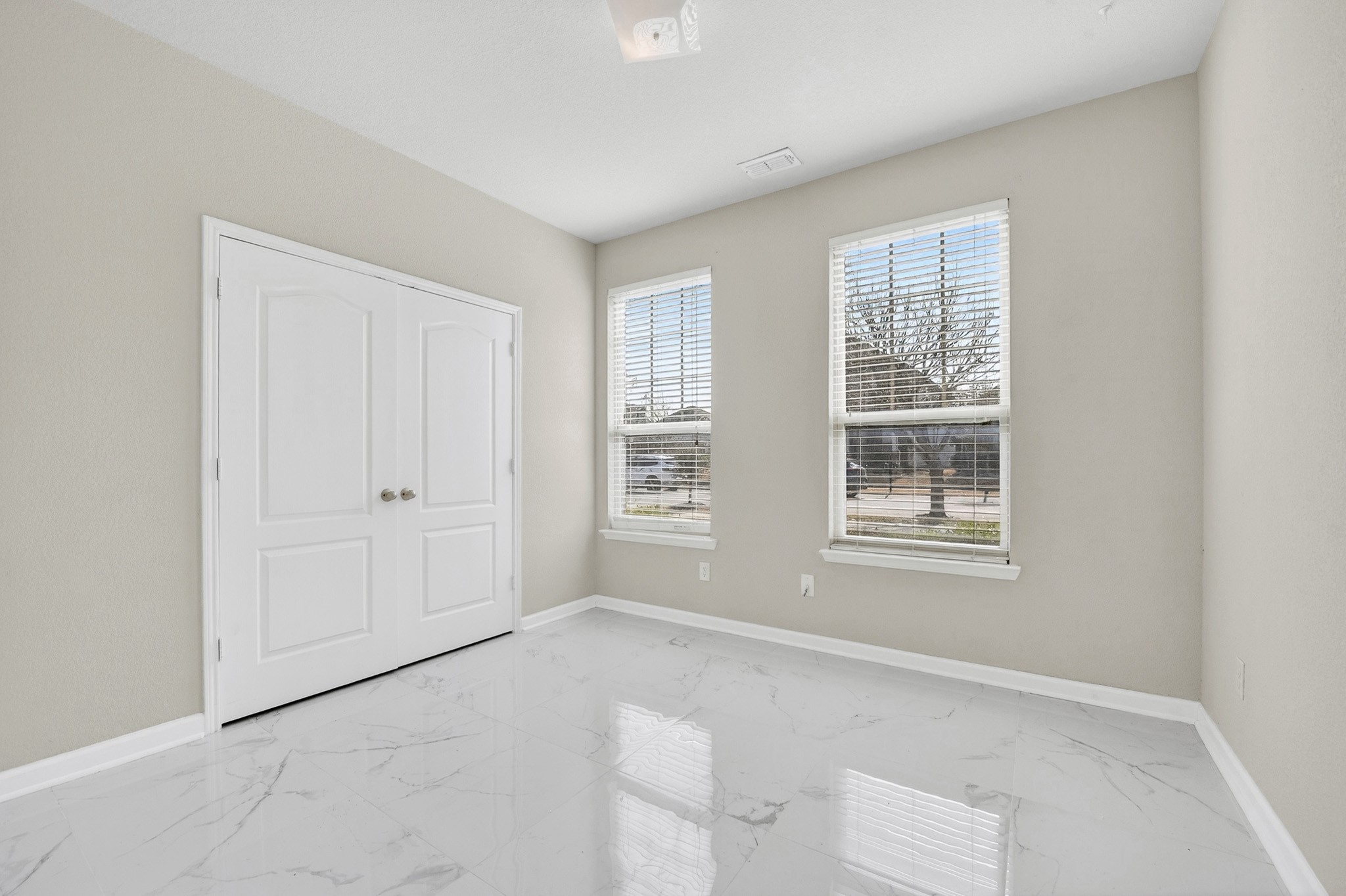 1049 Marietta Lane, Aubrey, TX, 76227