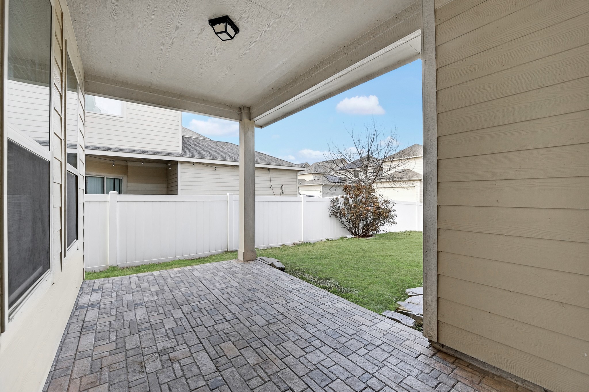 1049 Marietta Lane, Aubrey, TX, 76227