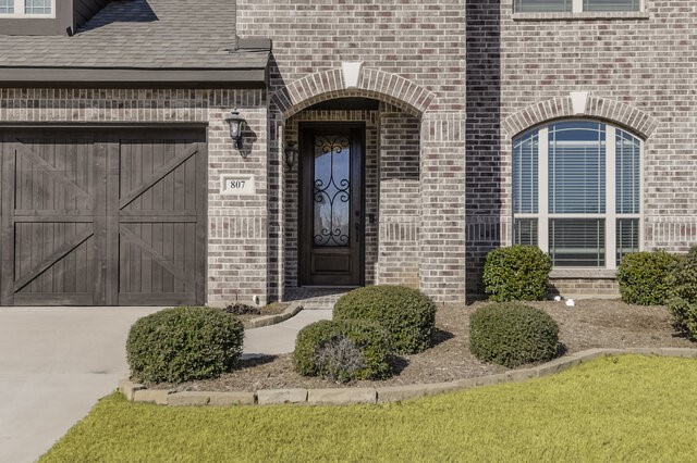 Property photo 03 of 807 Imperial Way, Mansfield, TX 76063 | MLS #21160557