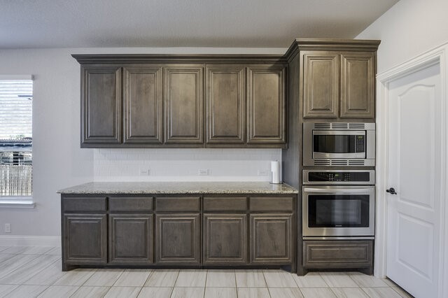 807 Imperial Way, Mansfield, TX, 76063