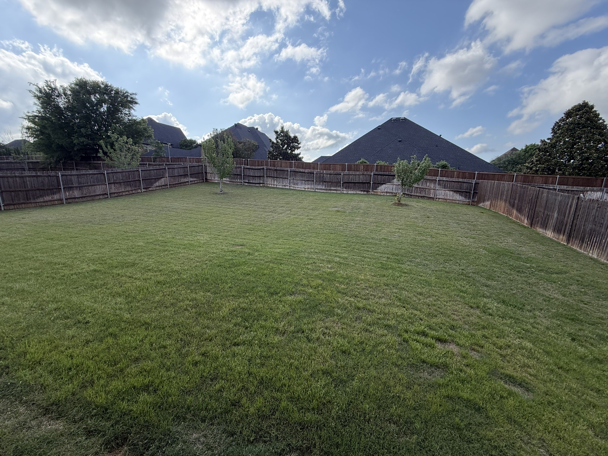 807 Imperial Way, Mansfield, TX, 76063