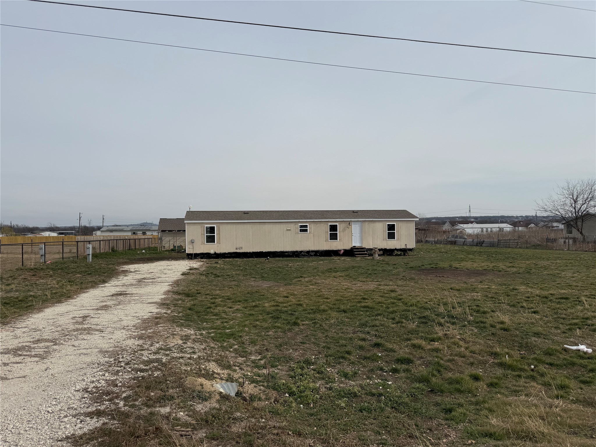 Property photo 01 of 6608 Vintner Trail, Joshua, TX 76058 | MLS #21160574