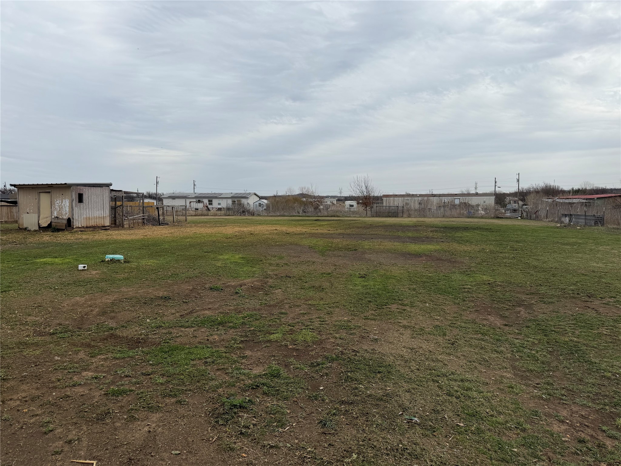 Property photo 02 of 6608 Vintner Trail, Joshua, TX 76058 | MLS #21160574