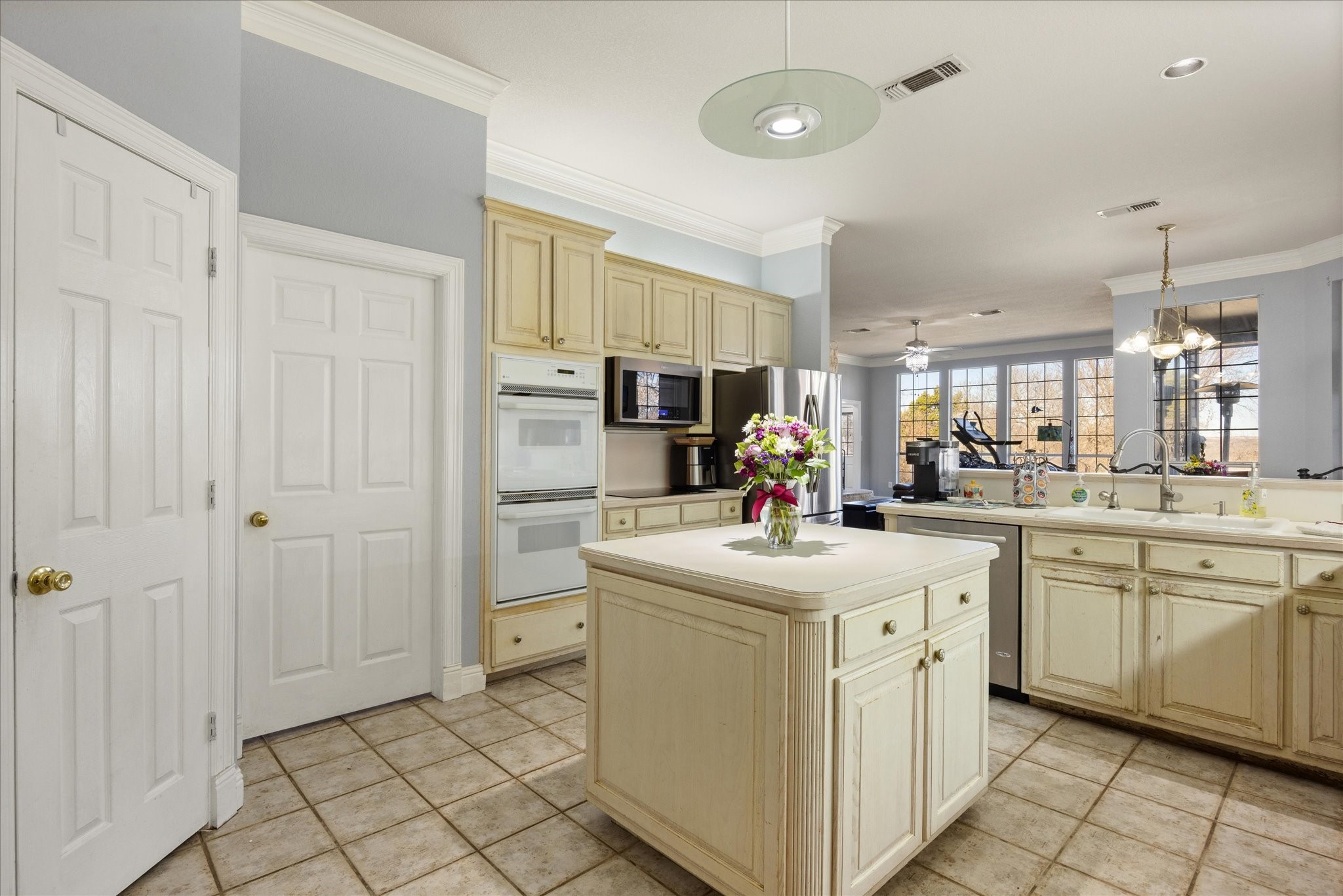 1636 Greenview Court, Aledo, TX, 76008