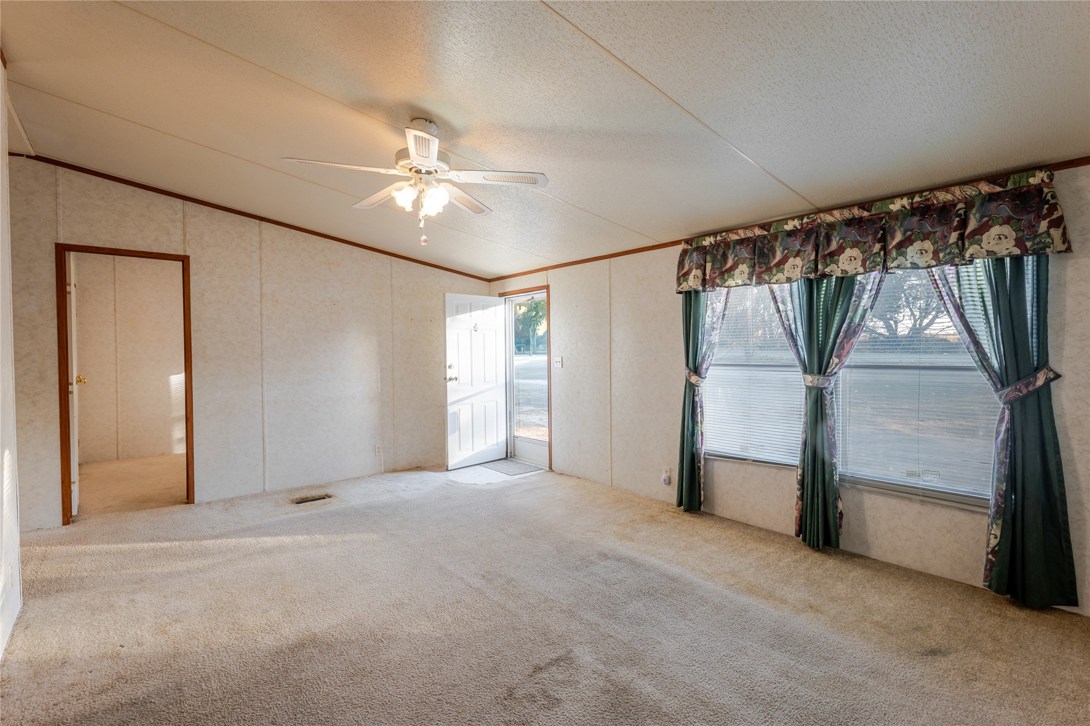 3233 Deer Path Lane, Weatherford, TX, 76085