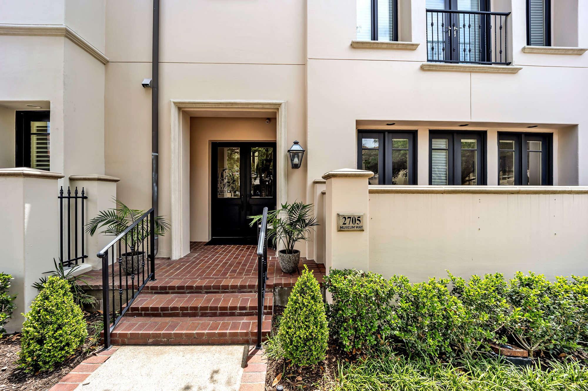 2705 Museum Way, Fort Worth, TX, 76107