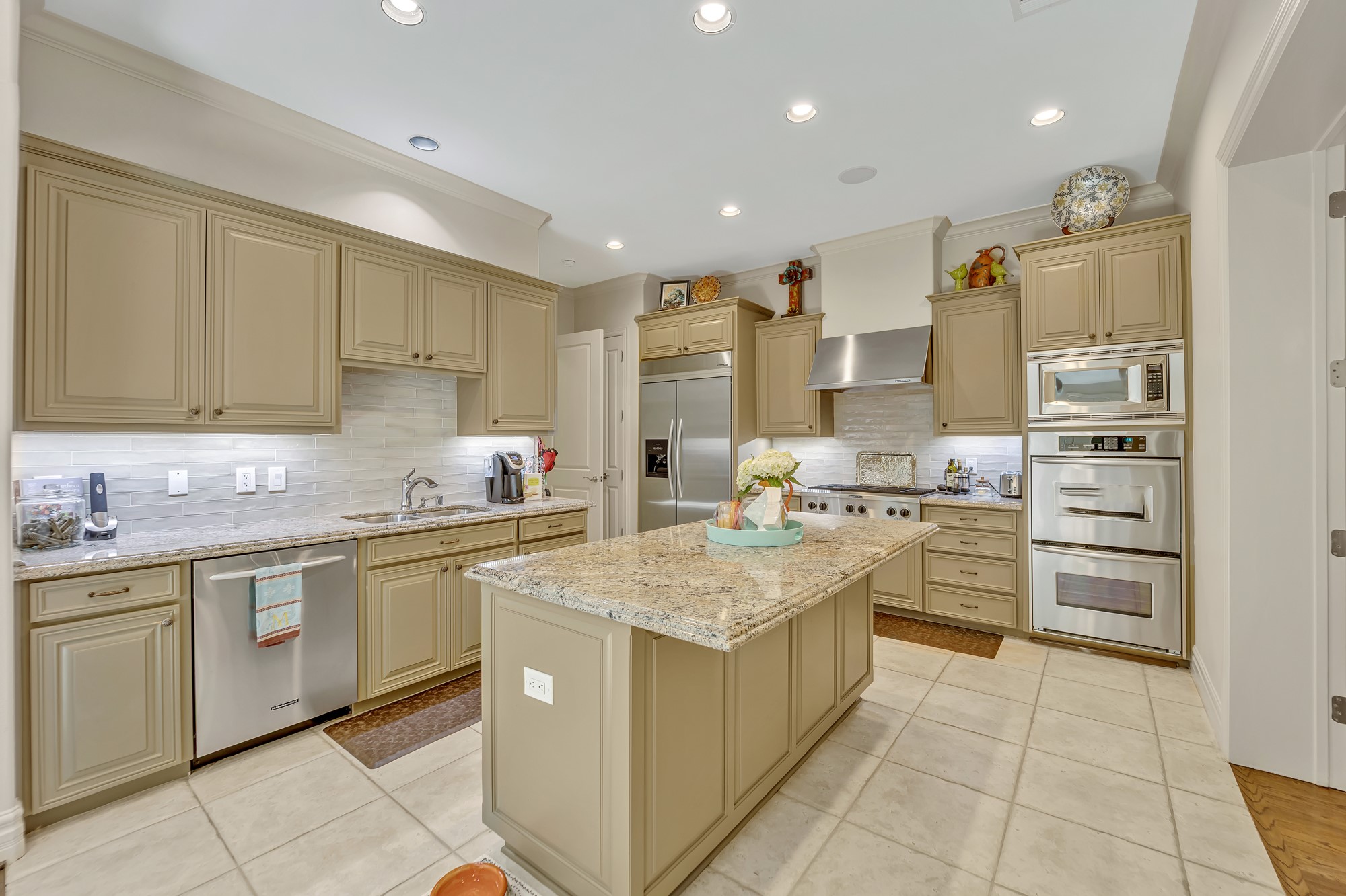 2705 Museum Way, Fort Worth, TX, 76107