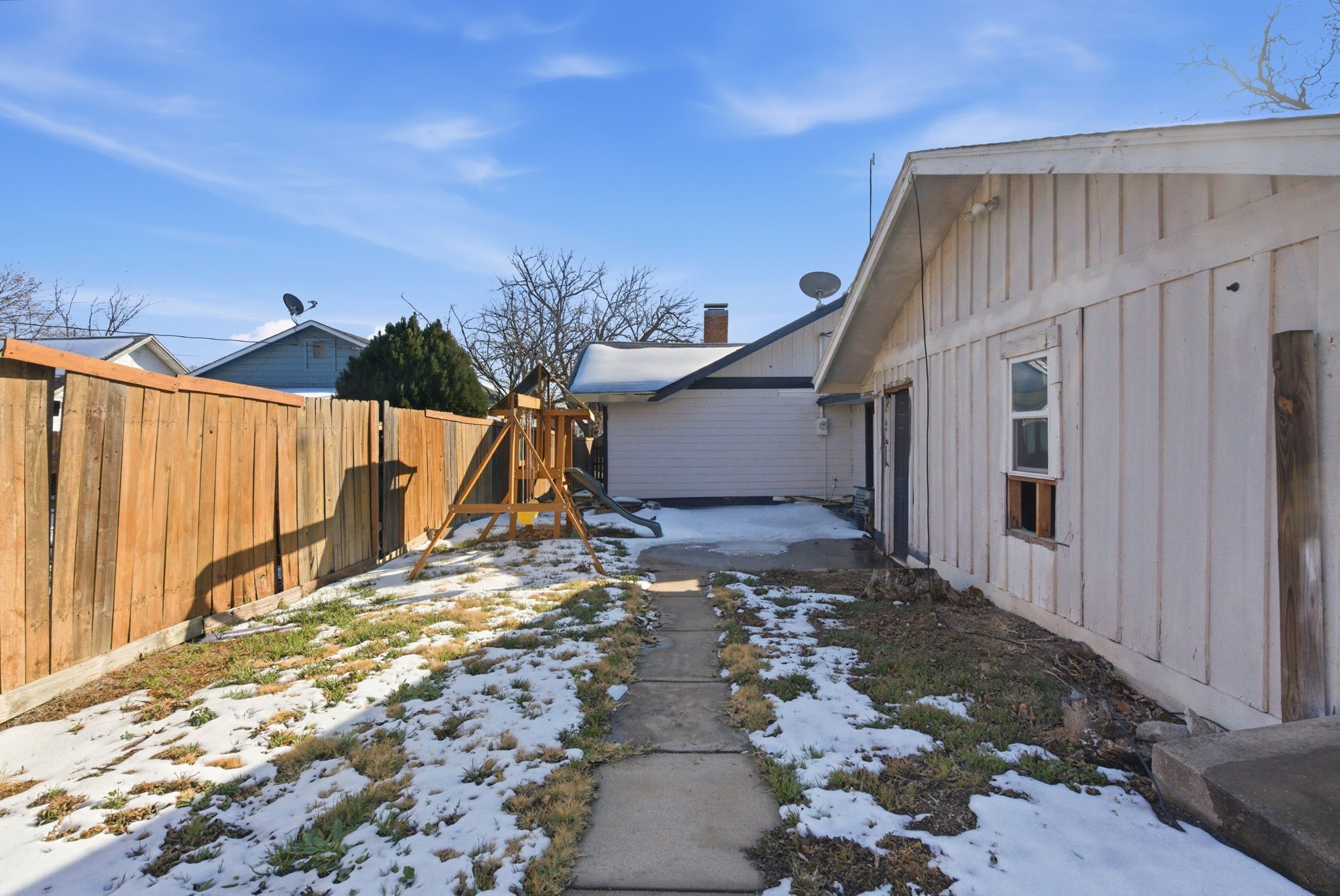 1317 4th Street, Graham, TX, 76450
