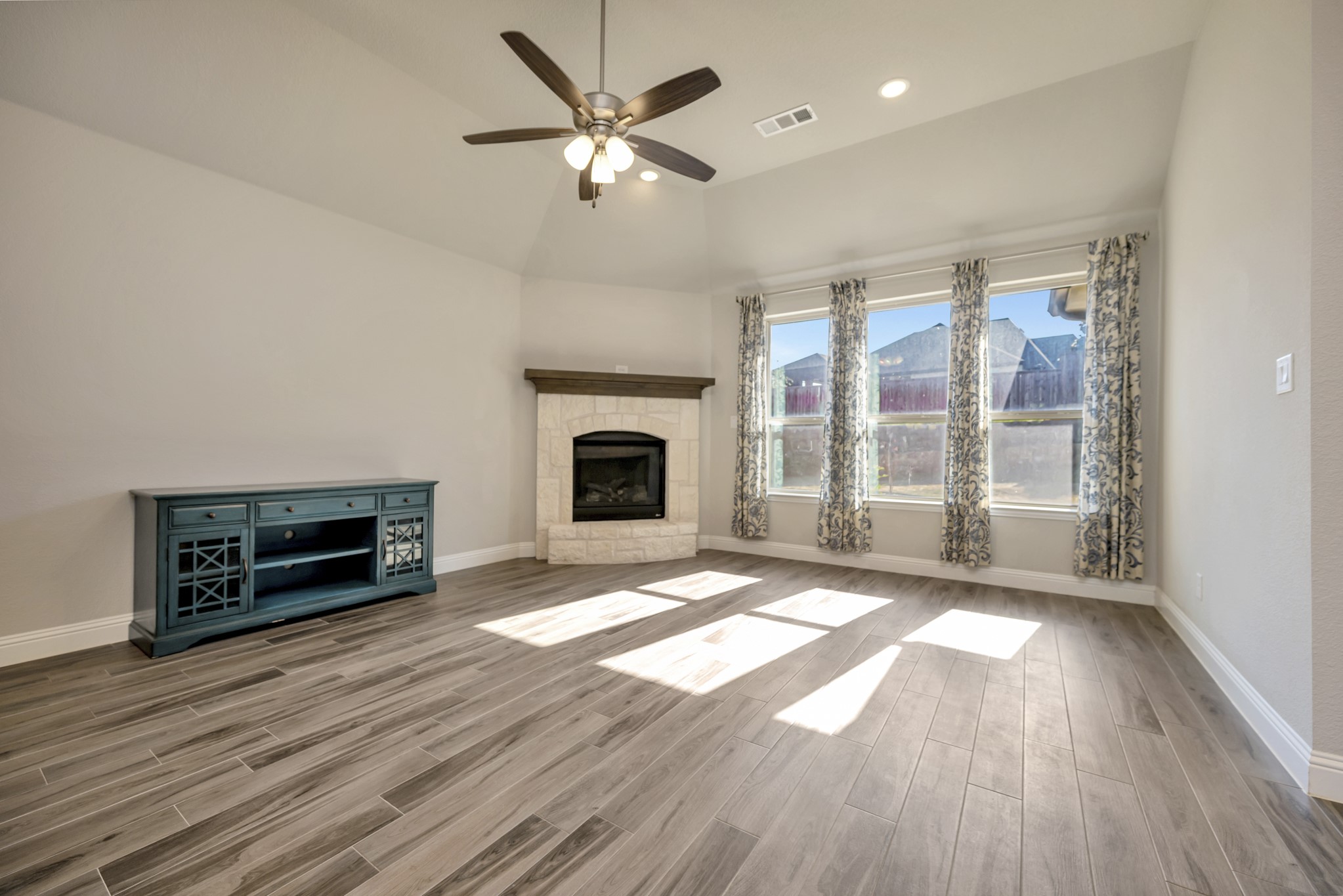 9820 Surveyor Road, Little Elm, TX, 75068