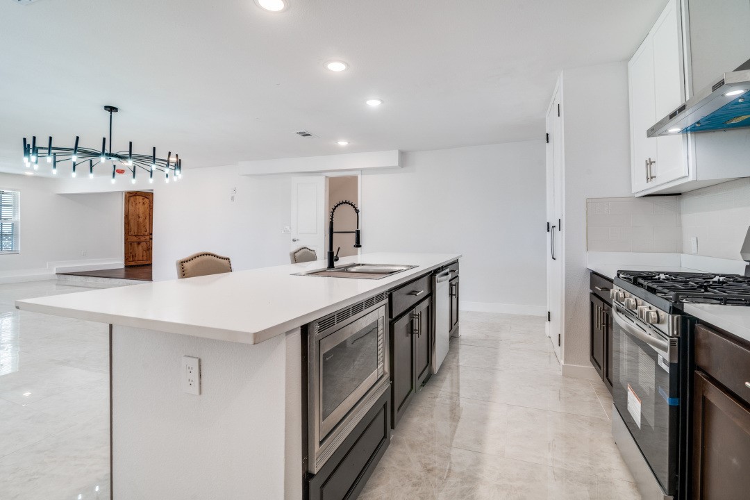 610 Tyler Street, Ennis, TX, 75119