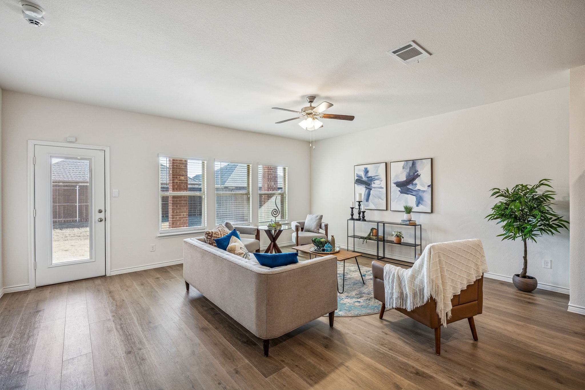 913 Loganberry Drive, Princeton, TX, 75407