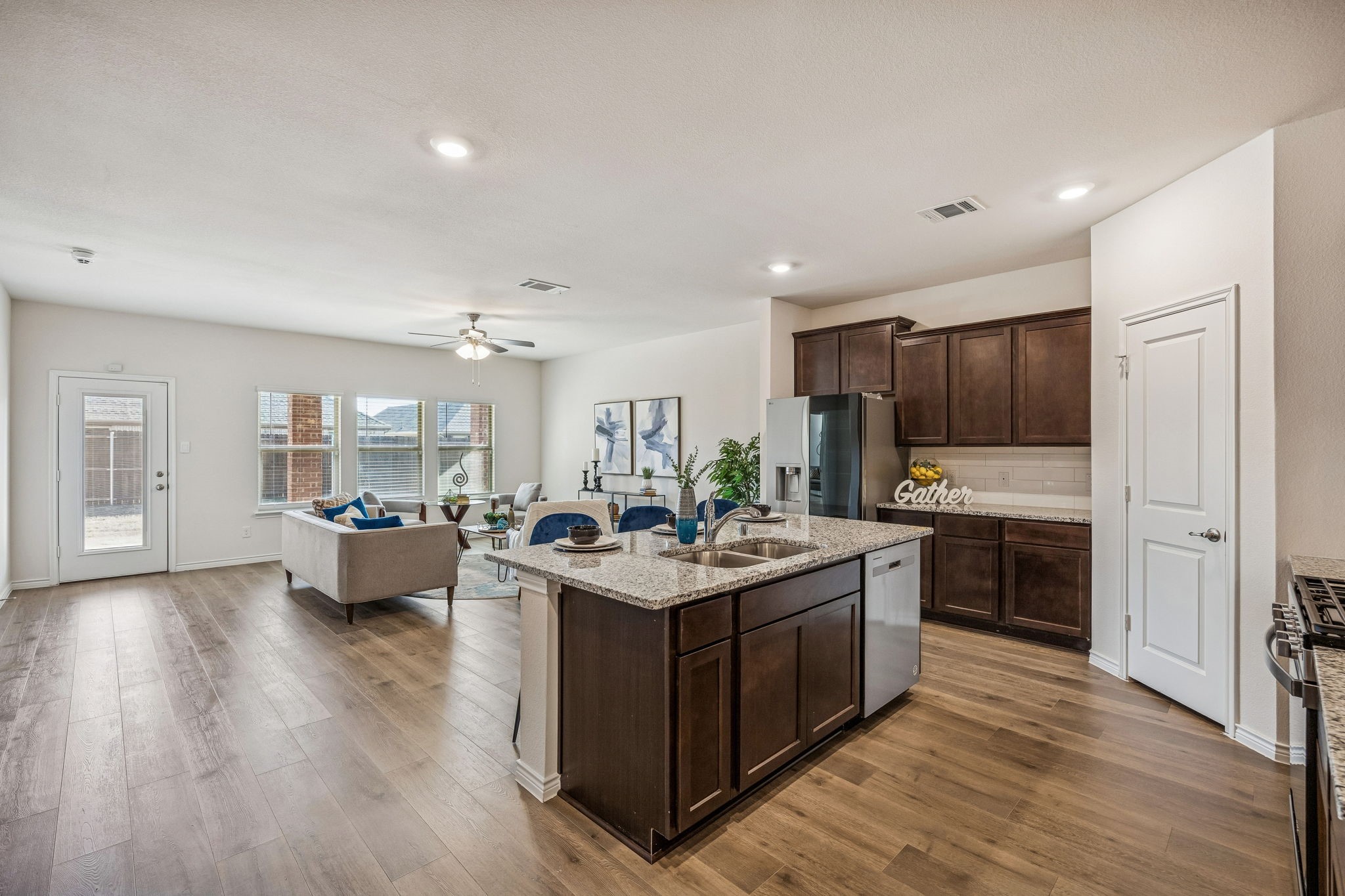 913 Loganberry Drive, Princeton, TX, 75407