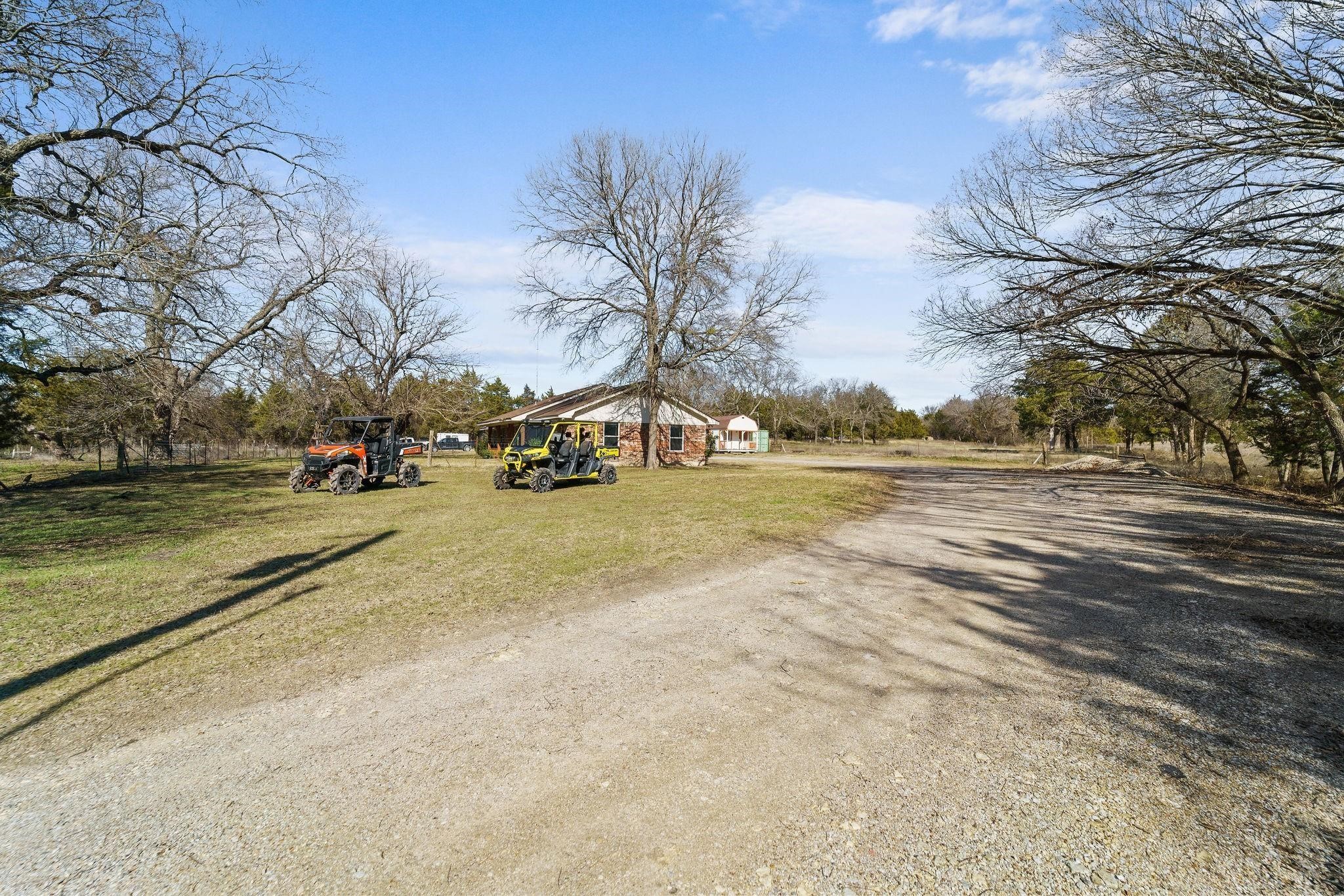 1006 S Clark Road, Cedar Hill, TX, 75104