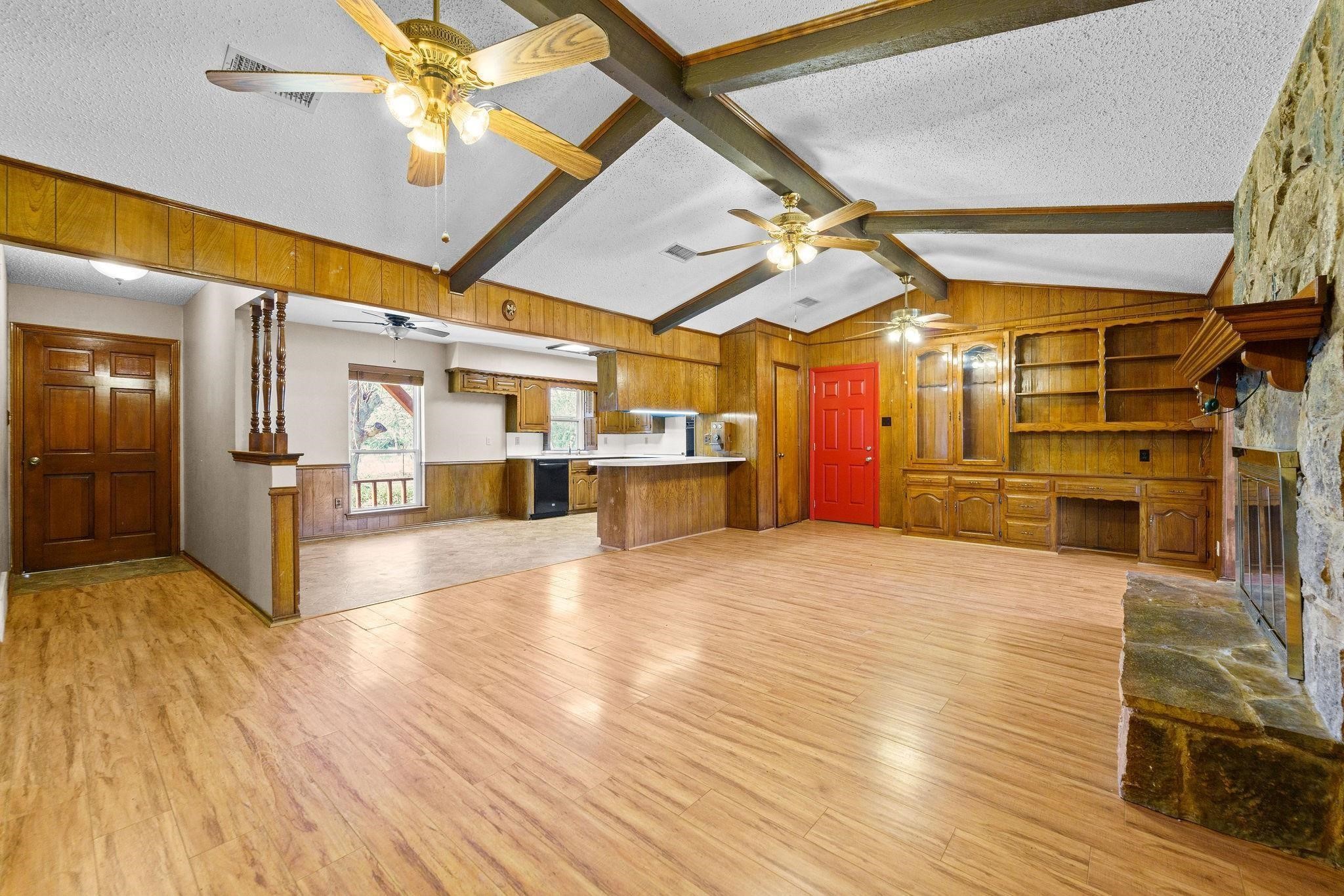 1006 S Clark Road, Cedar Hill, TX, 75104