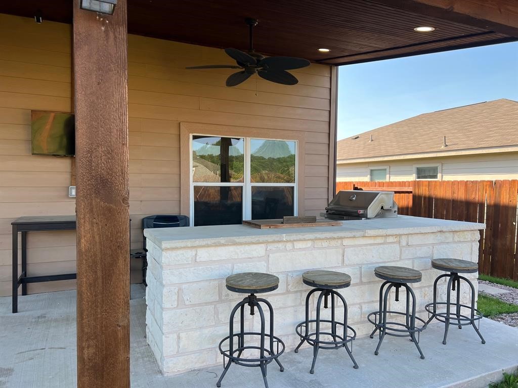 Property photo 02 of 1417 Cottonwood Trail, Anna, TX 75409 | MLS #21163061