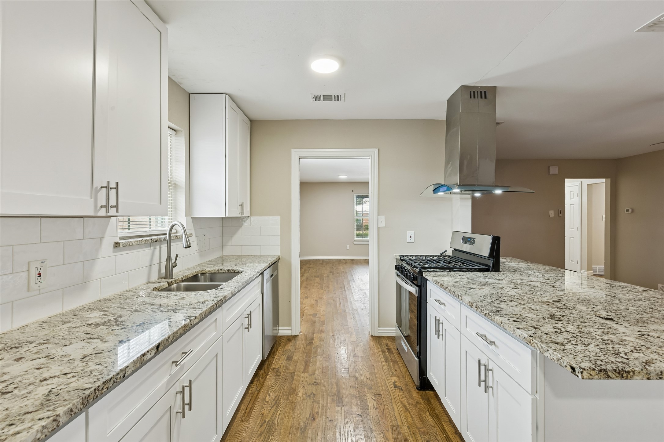 3902 Douglas Drive, Garland, TX, 75041