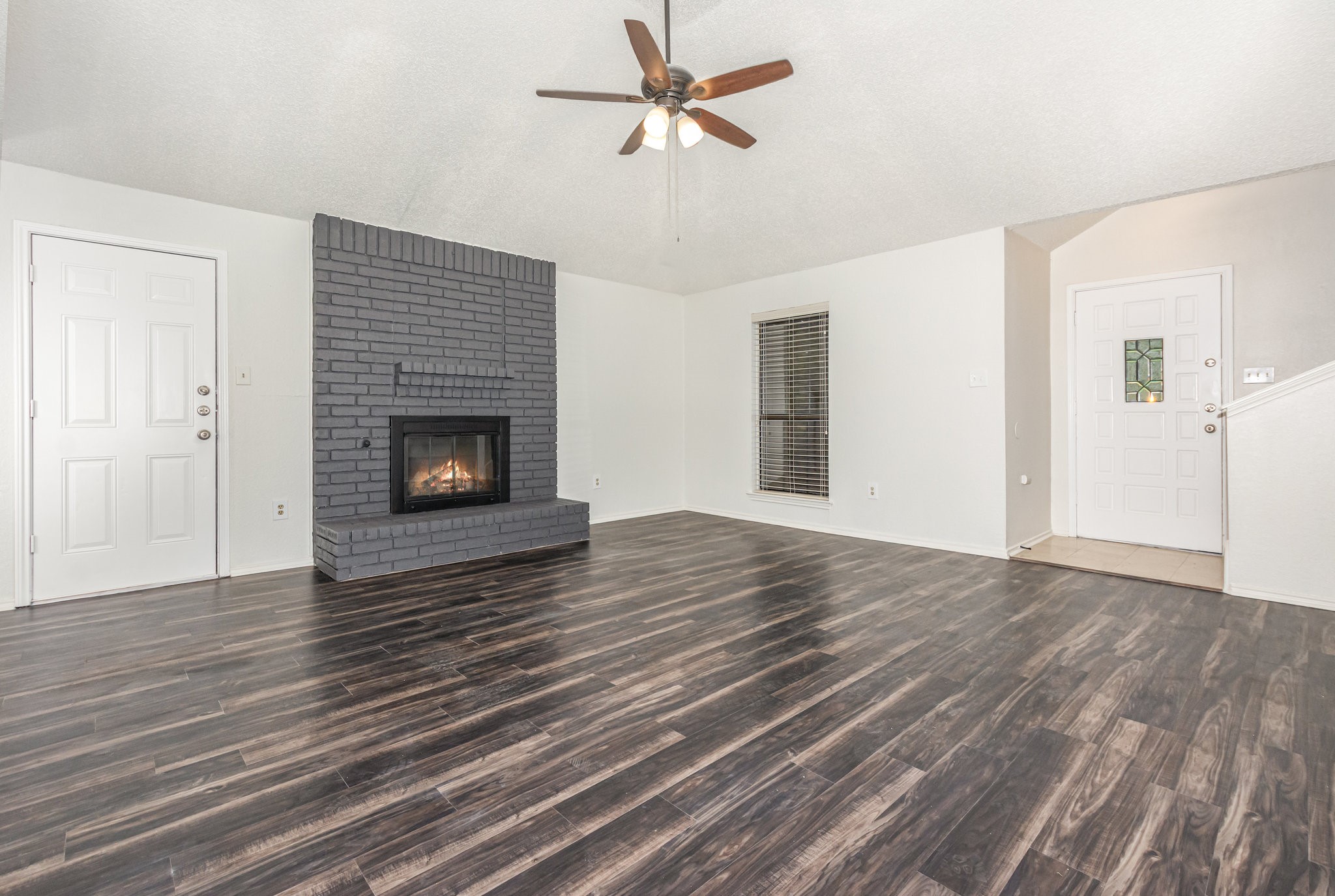 Property photo 04 of 1046 Colony Street, Flower Mound, TX 75028 | MLS #21163191