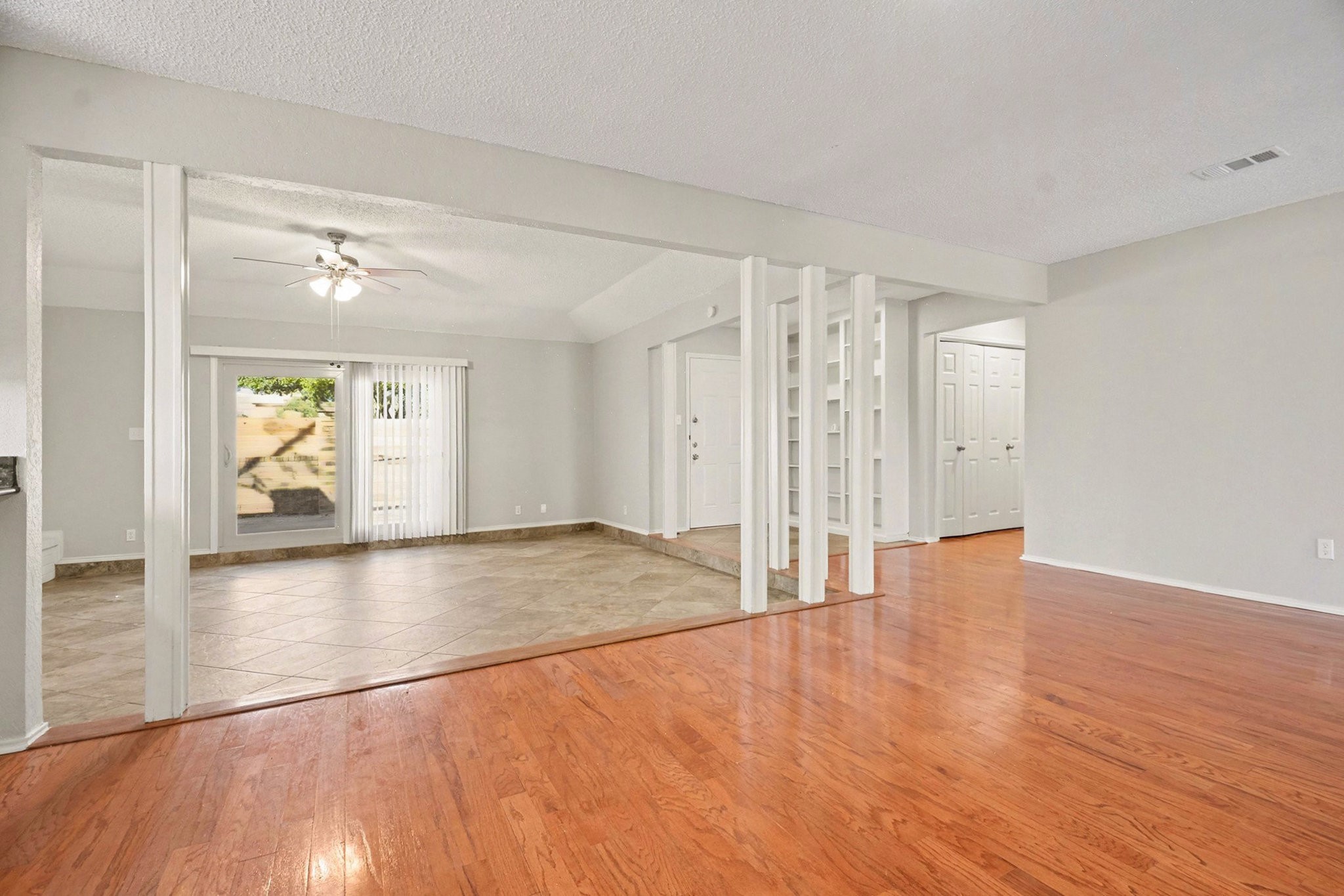 2109 Oakmeadow Street, Bedford, TX, 76021