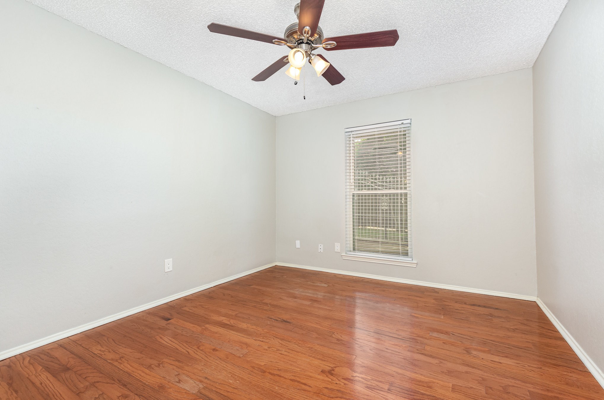 2109 Oakmeadow Street, Bedford, TX, 76021