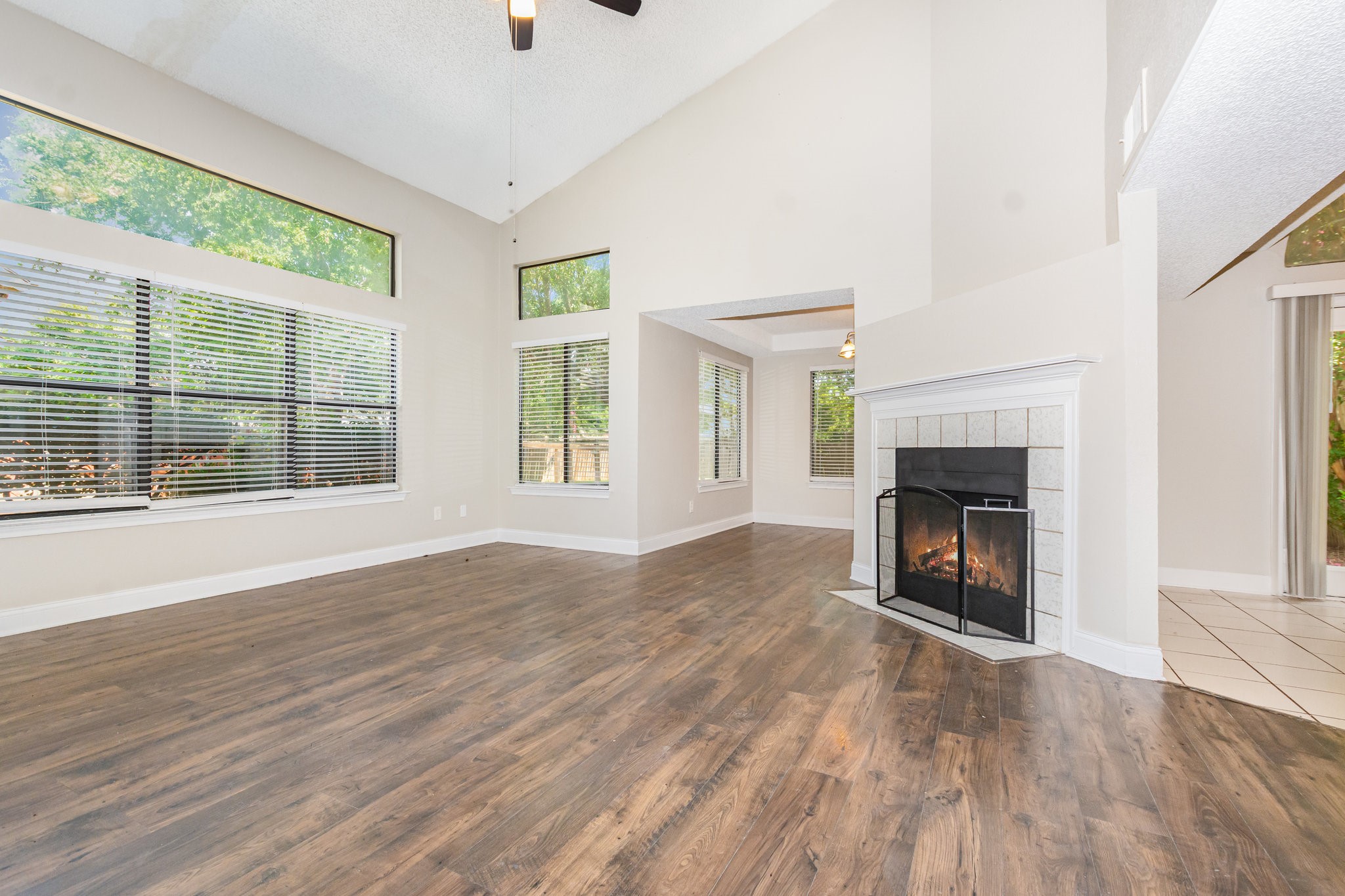 Property photo 04 of 2059 Sienna Trail, Lewisville, TX 75067 | MLS #21163705