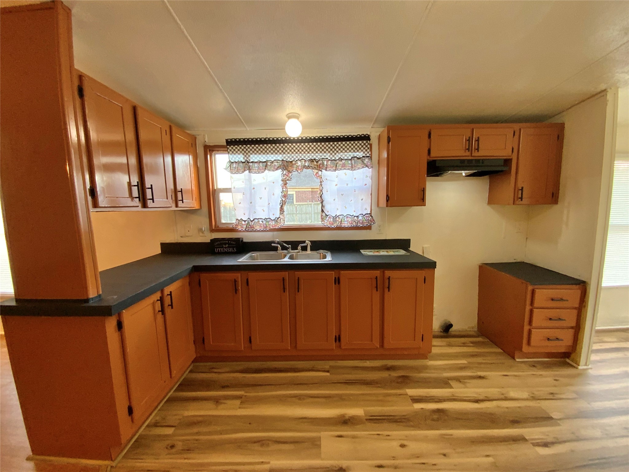 1002 Willow Street, Mexia, TX, 76667
